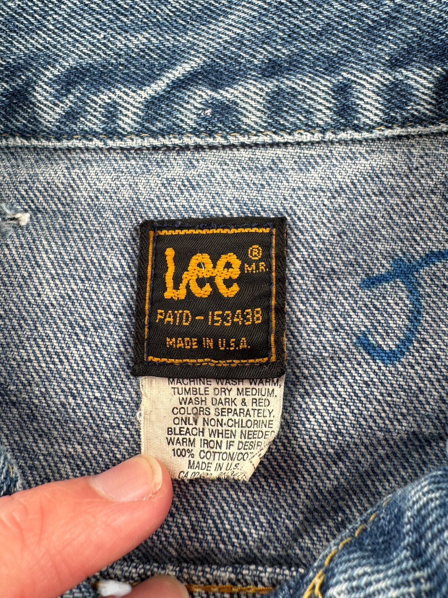 Tag on Vintage 80s Era Lee Riders Jacket SZ L