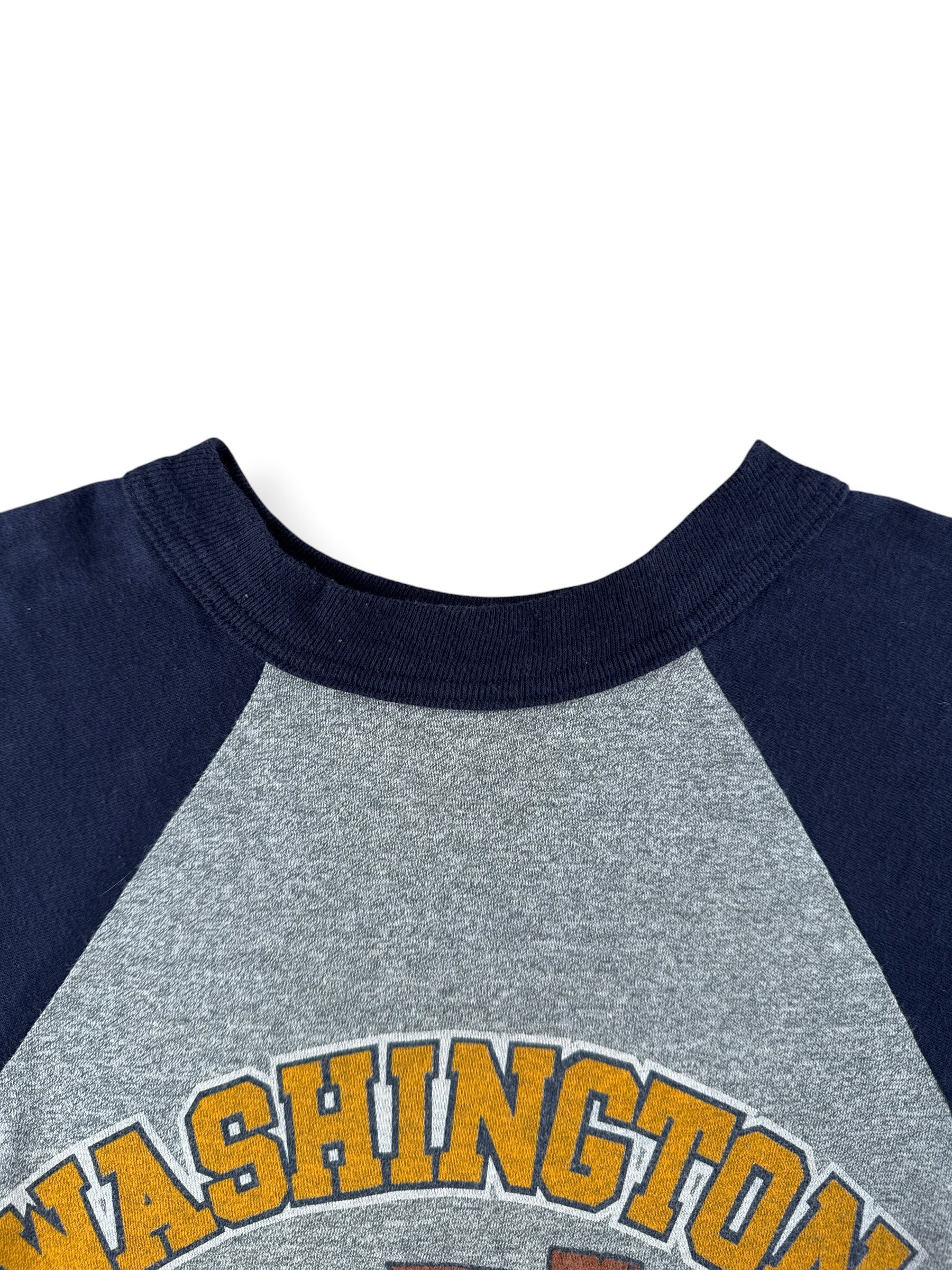 Collar on Vintage 1980s Washington Beware of Dawg Raglan Tee SZ M (Fits S)