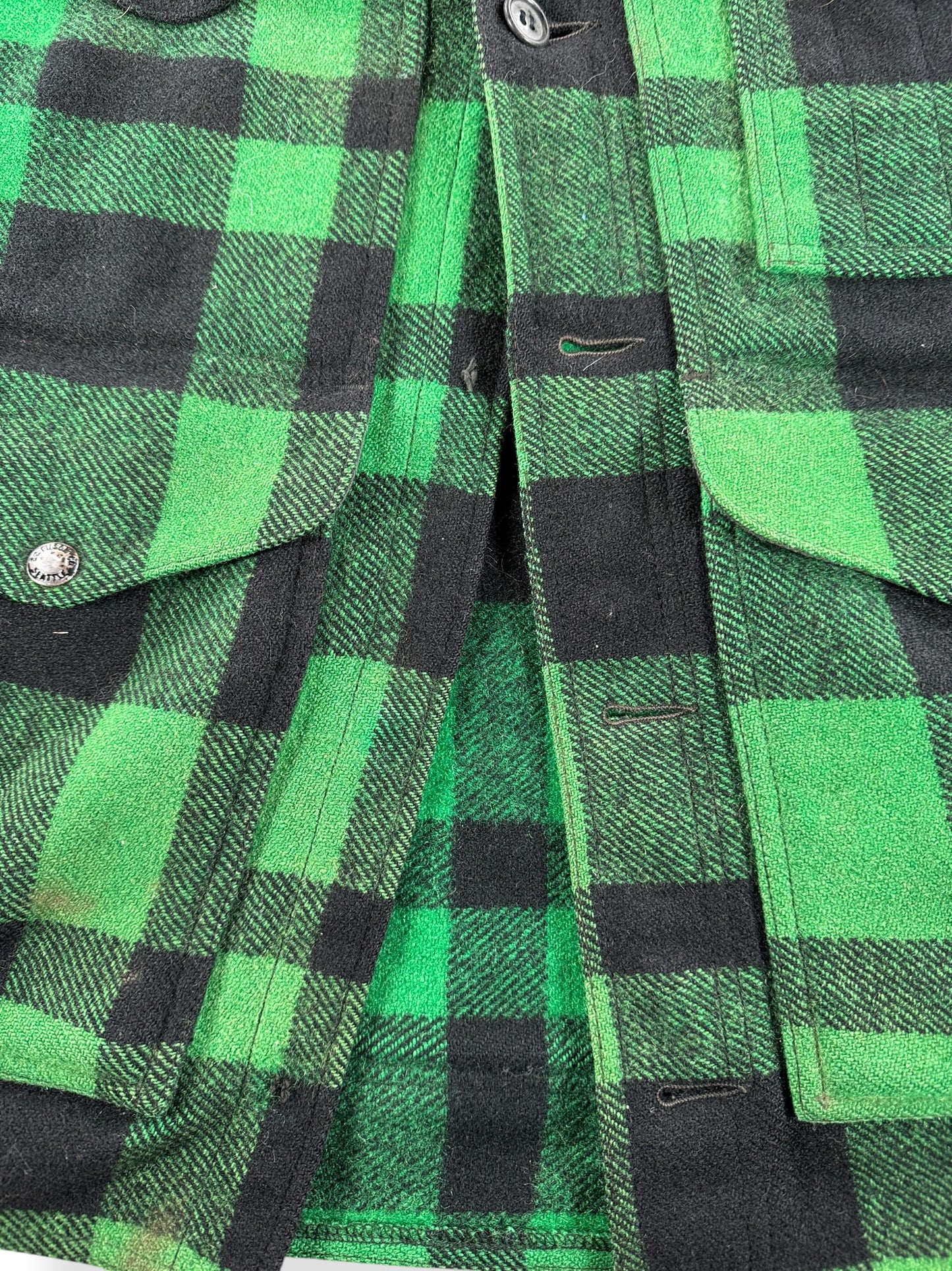 Missing Buttons on Vintage Filson Green & Black Mackinaw Cruiser SZ 42