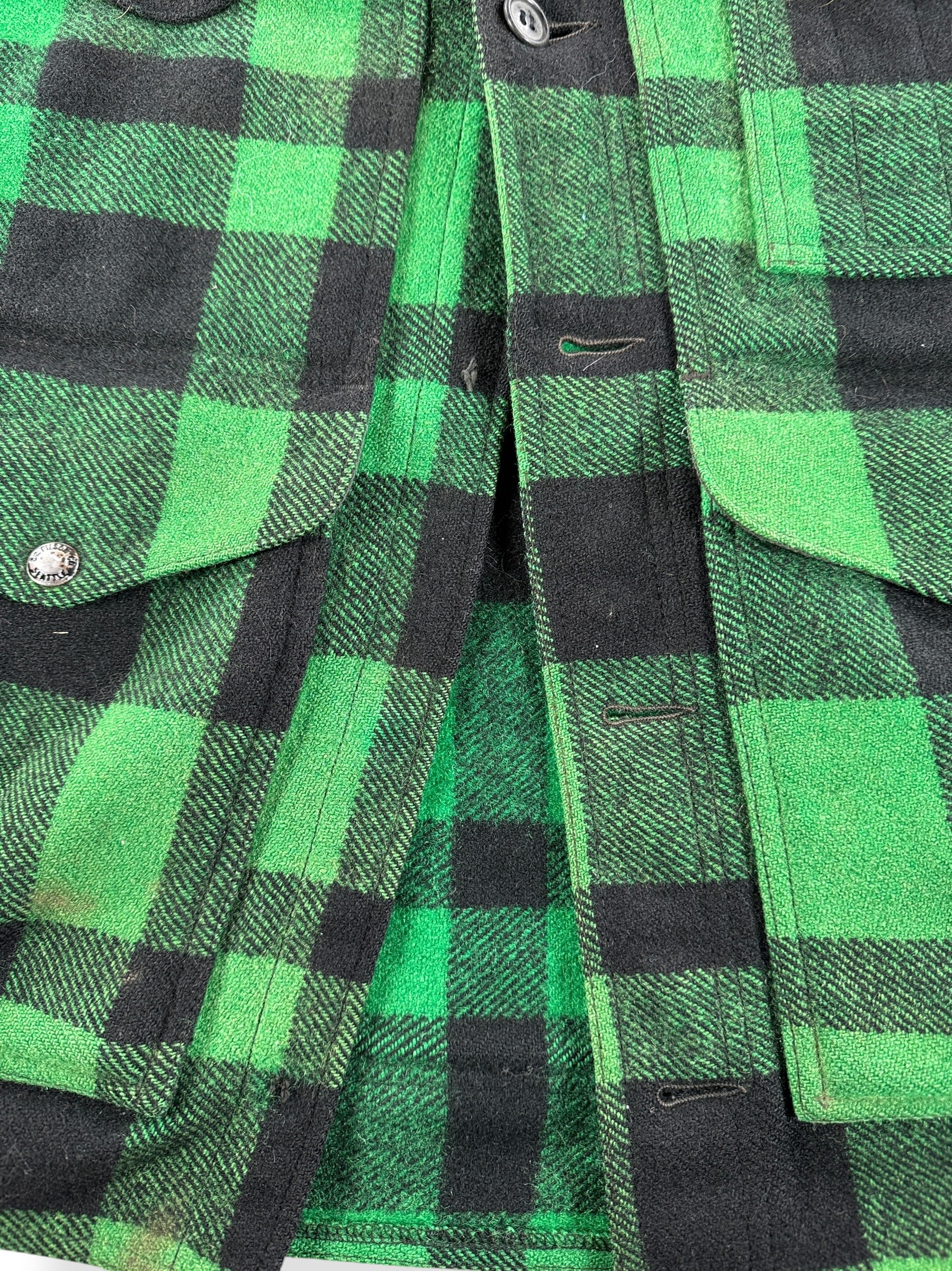 Missing Buttons on Vintage Filson Green & Black Mackinaw Cruiser SZ 42