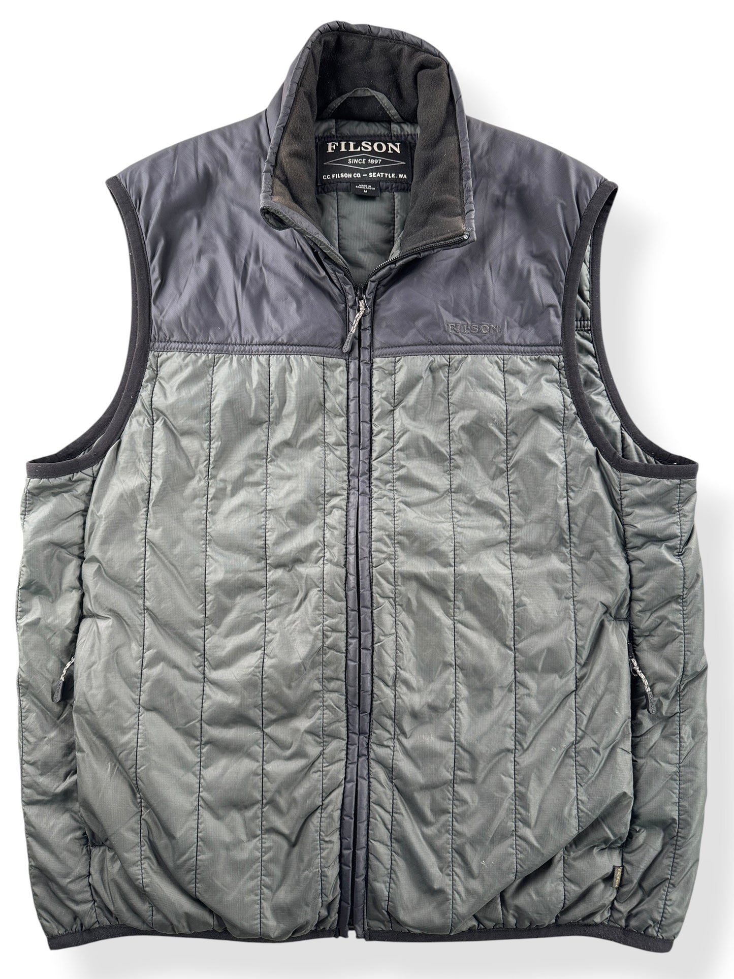 Close-up of Filson Quilted Vest SZ M