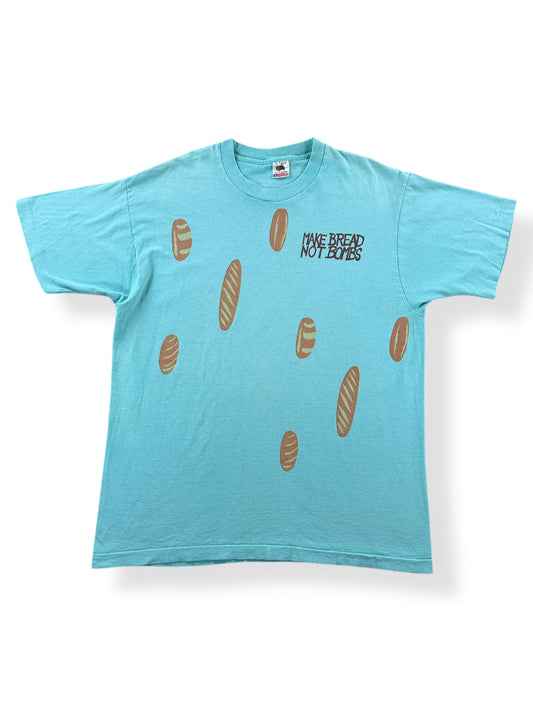 Front of Vintage Make Bread Not Bombs Tee SZ L