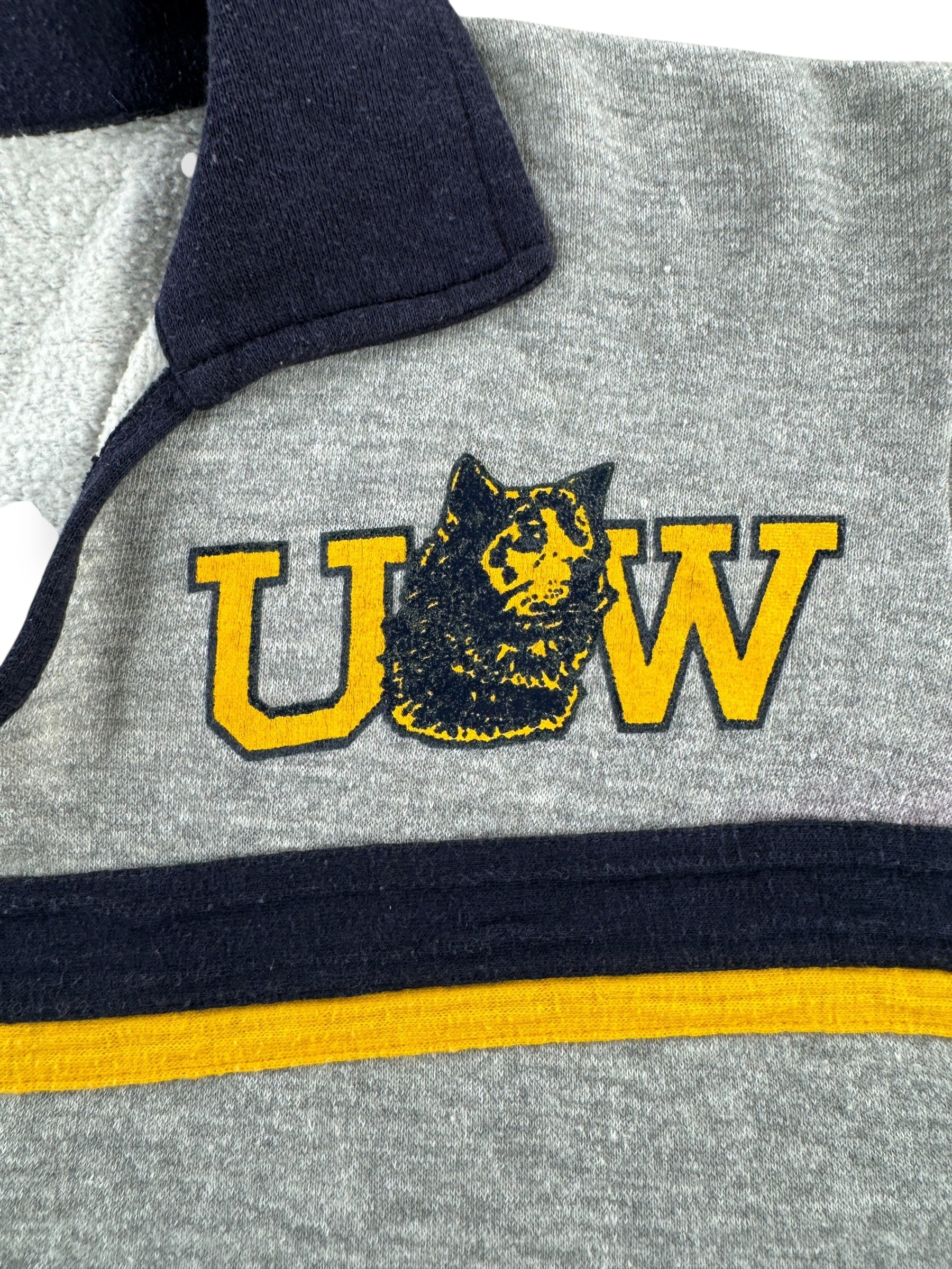 UW on Vintage UW Collared Sweatshirt SZ M
