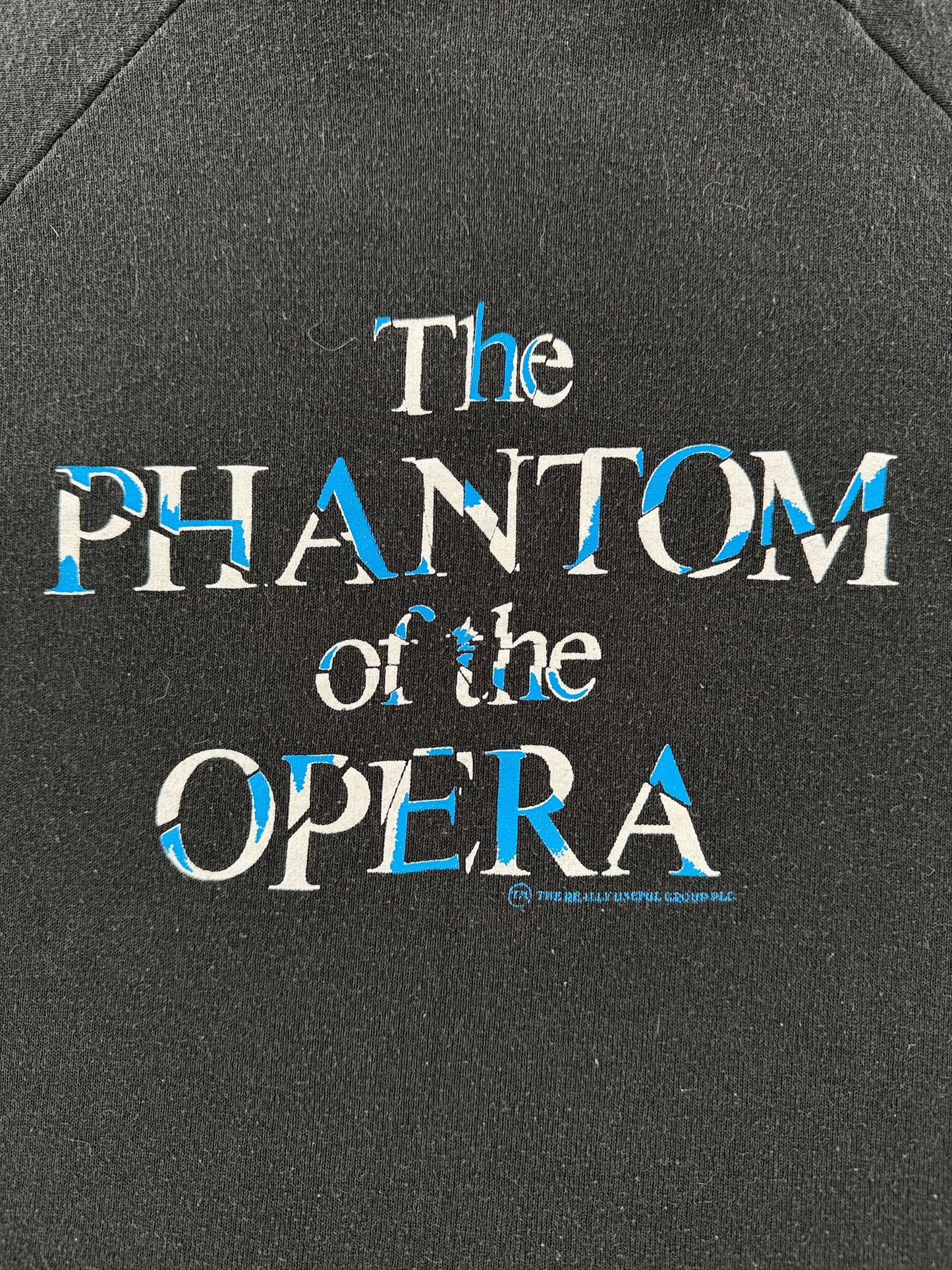 Back Graphic of Vintage Phantom of the Opera Crewneck SZ XL (Fits L)