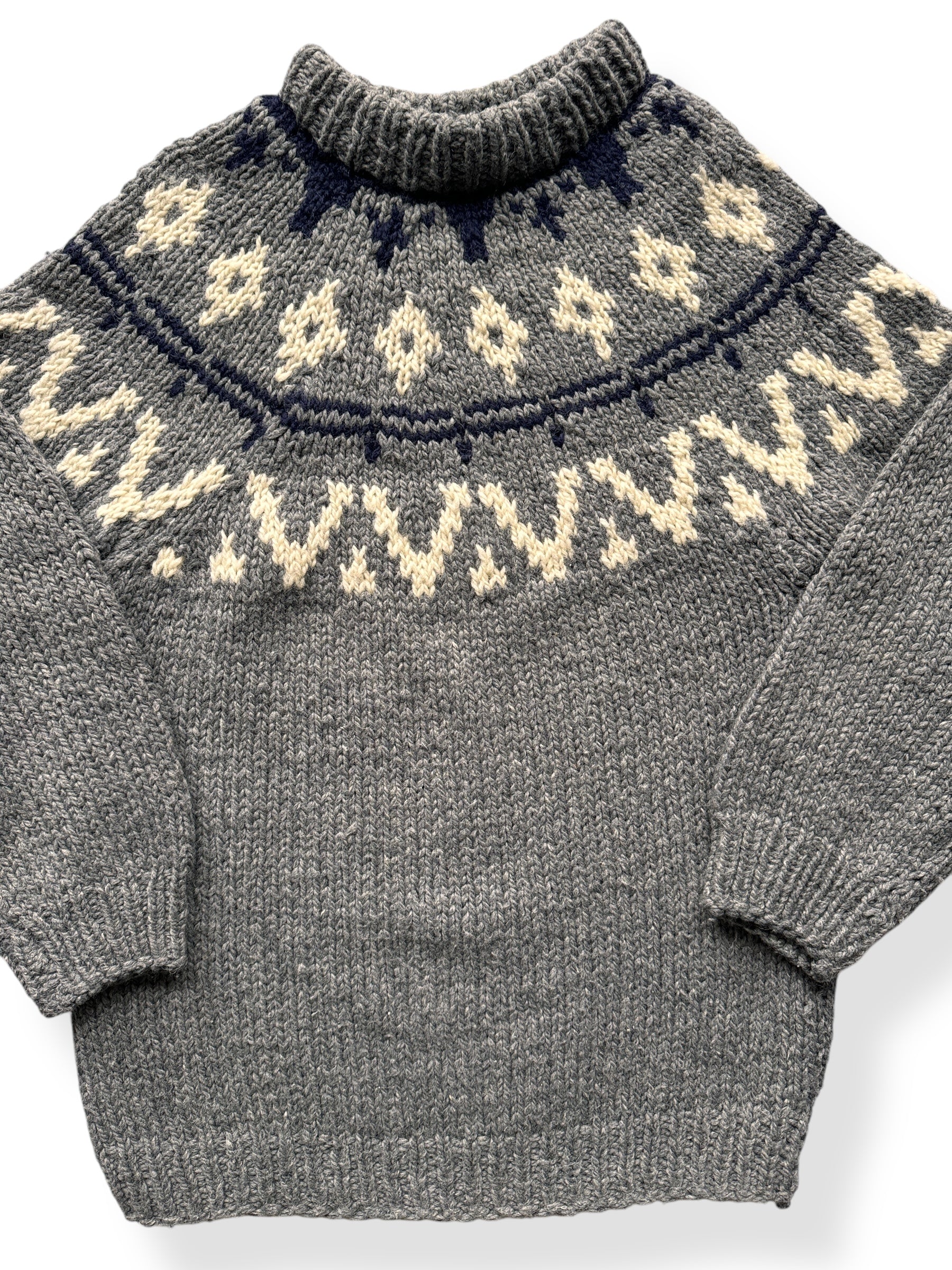 Front Close Up of Vintage Navy Grey & White Handknit Icelandic Sweater SZ S