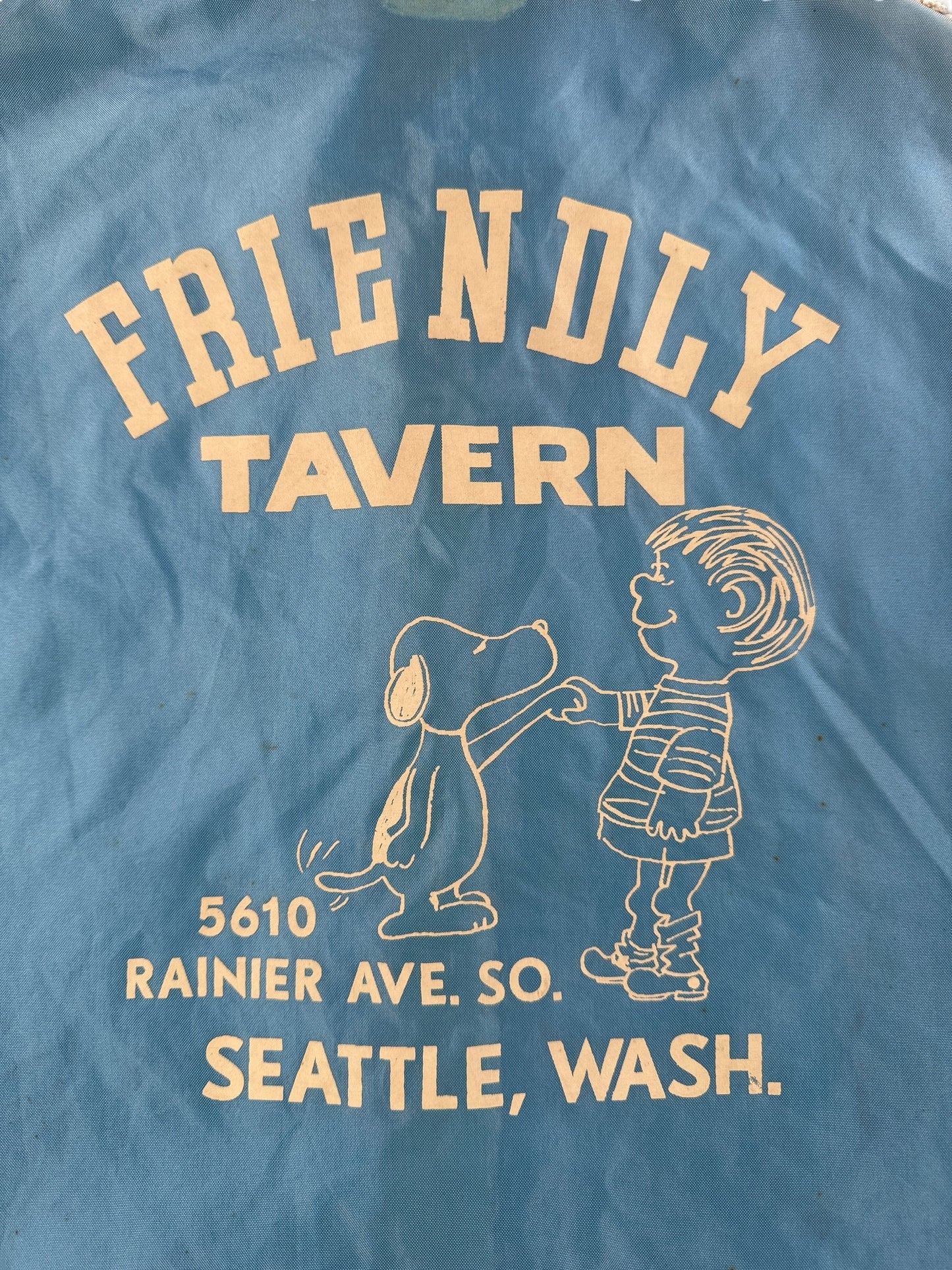 Back Graphic of Vintage Seattle Friendly Tavern Snoopy Jacket SZ XL