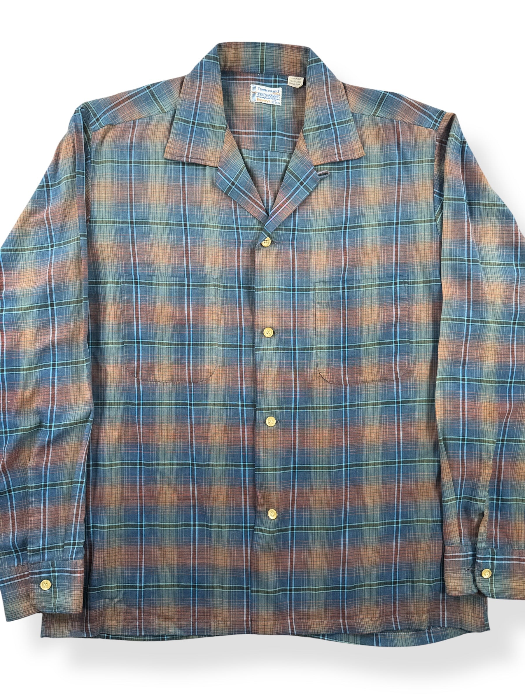 Front Close Up of Vintage 60s Penneys LS Loop Collar Shirt SZ M