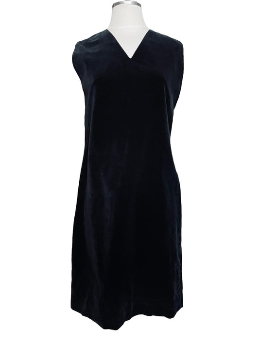 Full front view of Vintage 1950s Donnkenney Black Velvet Dress|  Barn Owl Vintage | Seattle Vintage Dresses