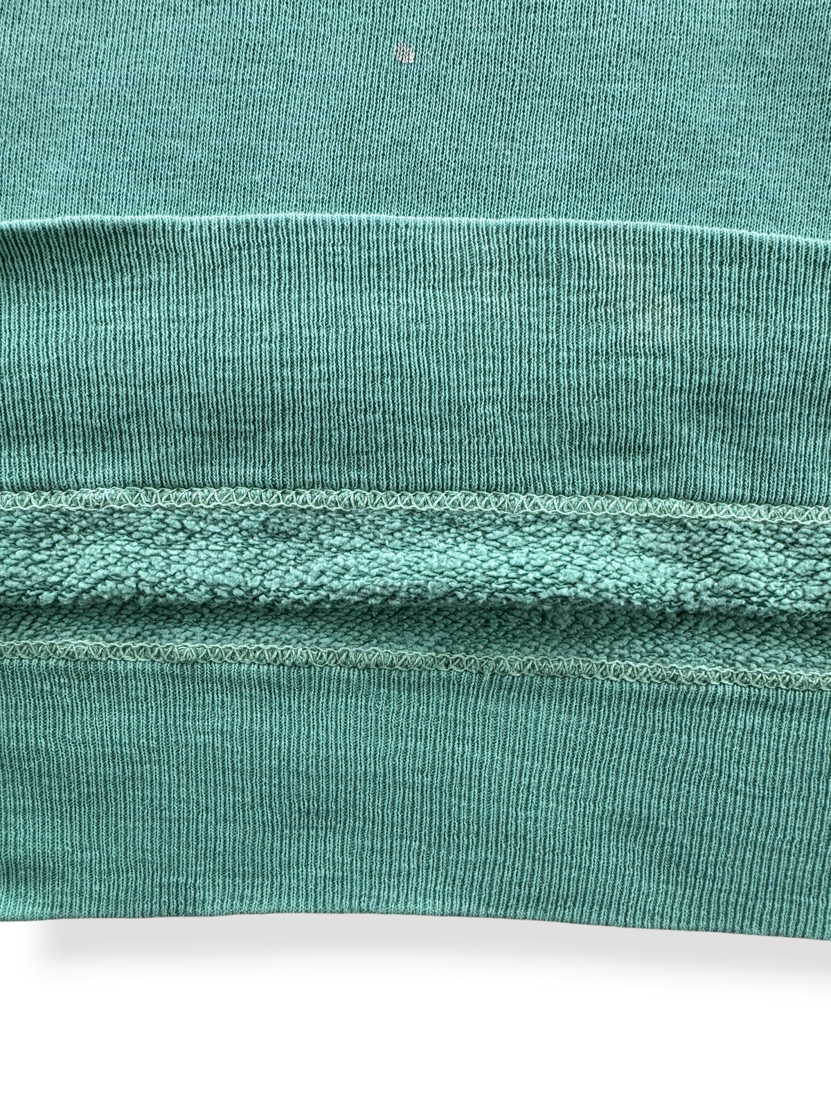 Hem stitching on Vintage UC Davis Crewneck SZ M - AS IS