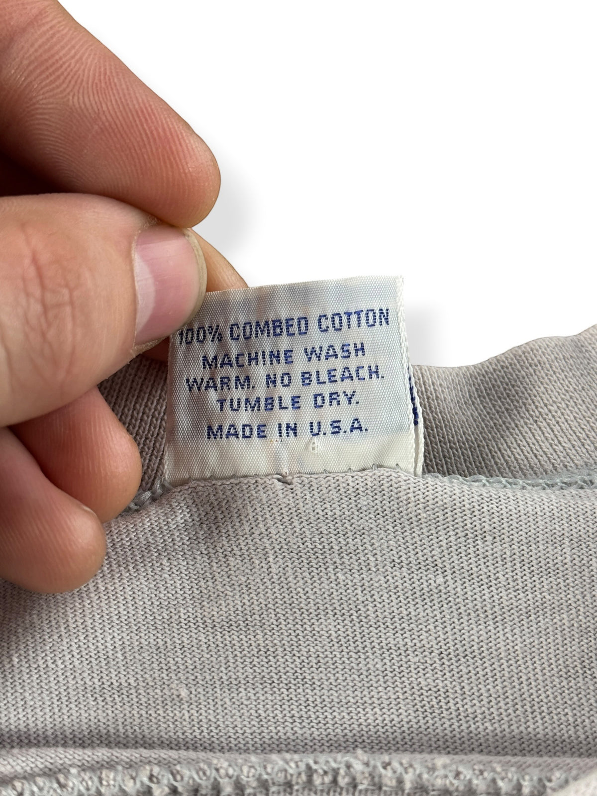 Back tag of Vintage Magnum PI Hawaii Tee SZ L (fits M)