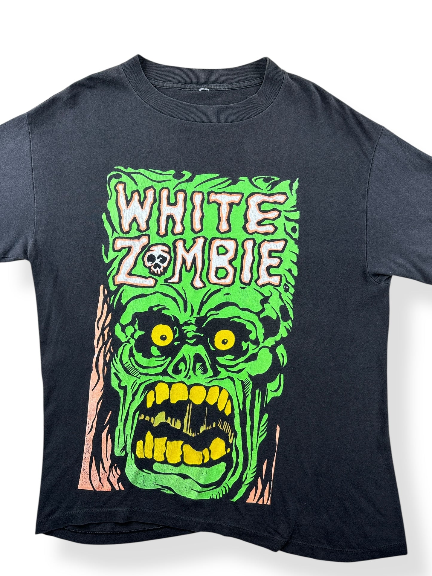 Front Close Up of Vintage White Zombie Monster Yell La Sexorcisto 1992 Tour Tee SZ L