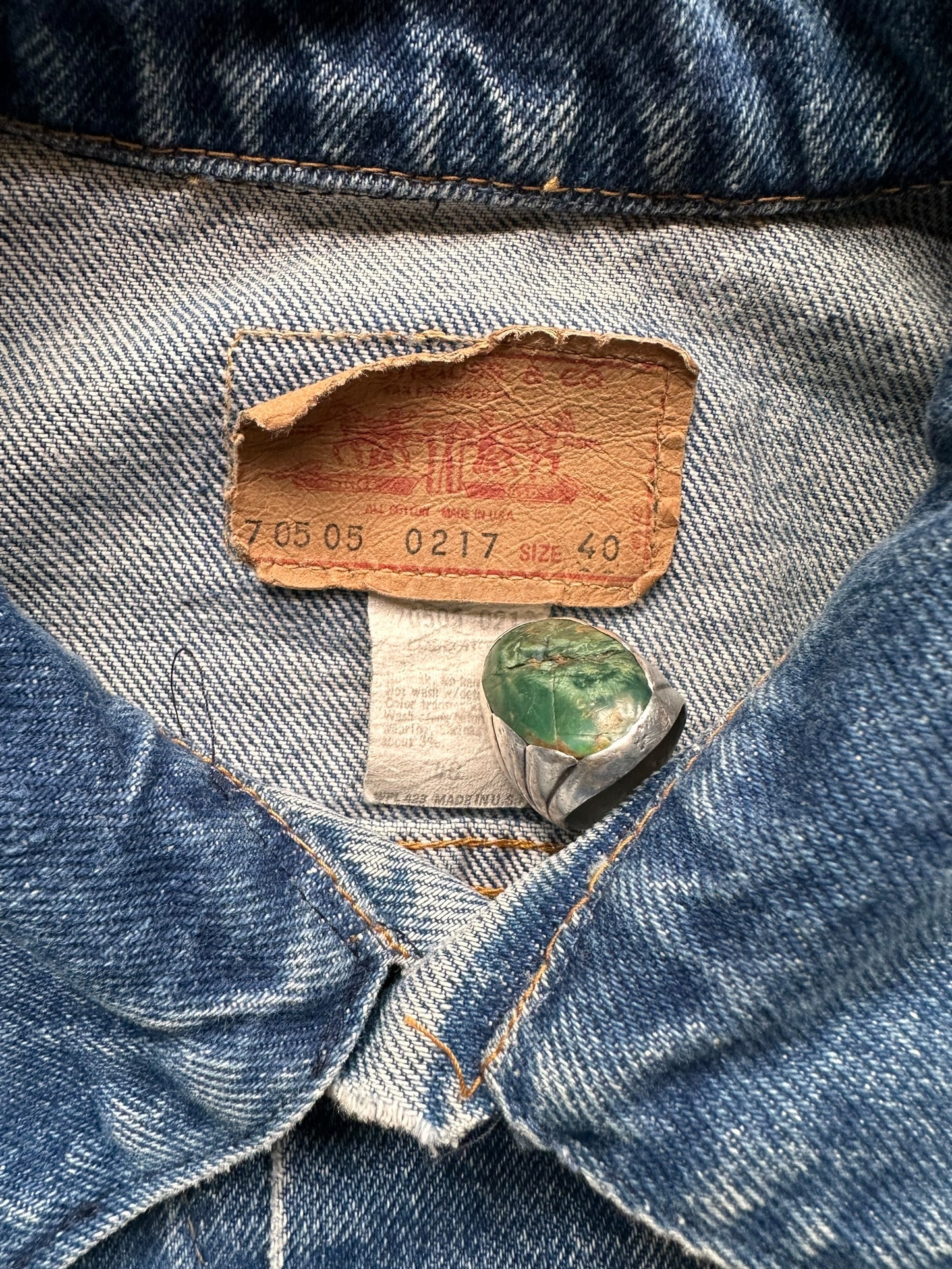 Sizing Tag View of Vintage Levi's 2-Pocket Type III Denim Jacket SZ 40 | Vintage Denim Workwear Seattle | Seattle Vintage Denim