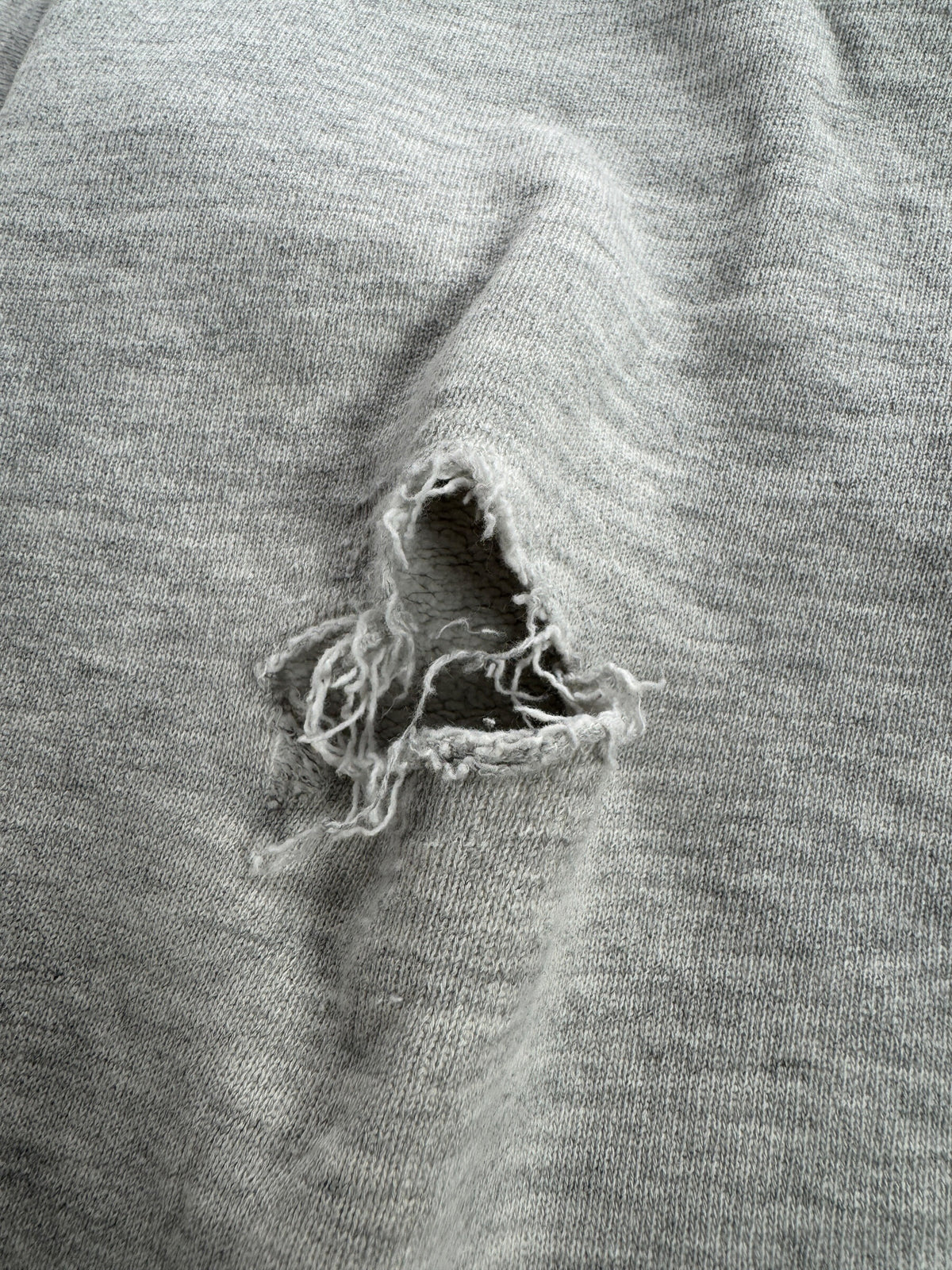 Hole on sleeve of Vintage 90s Champion U of V Reverse Weave Crewneck SZ XL (Fits L)