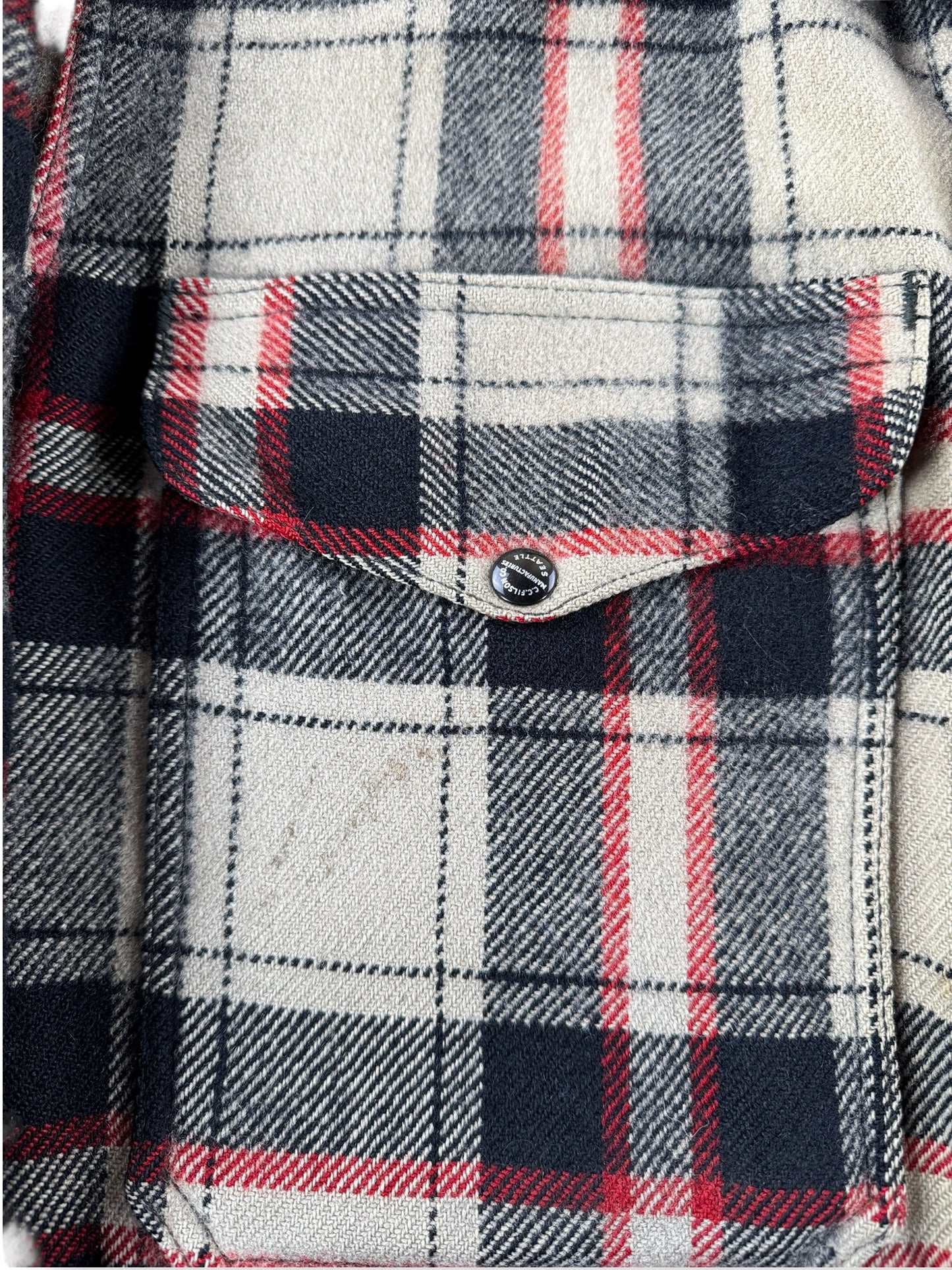 Staining on Vintage 1951 Filson Black-Red-White Dark Side Peppermint Patty SZ XL