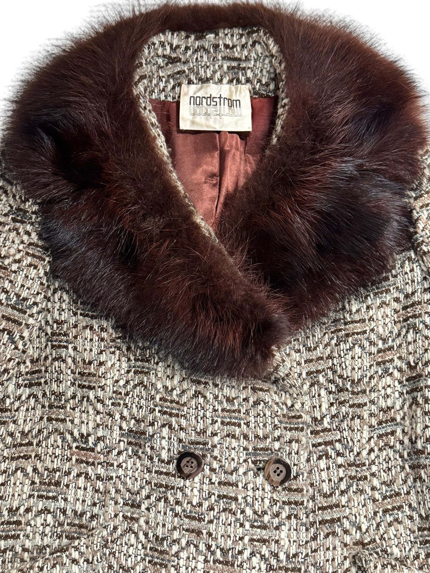 Collar view of 1960s Riva Matlick Tweed/Fur Coat XL