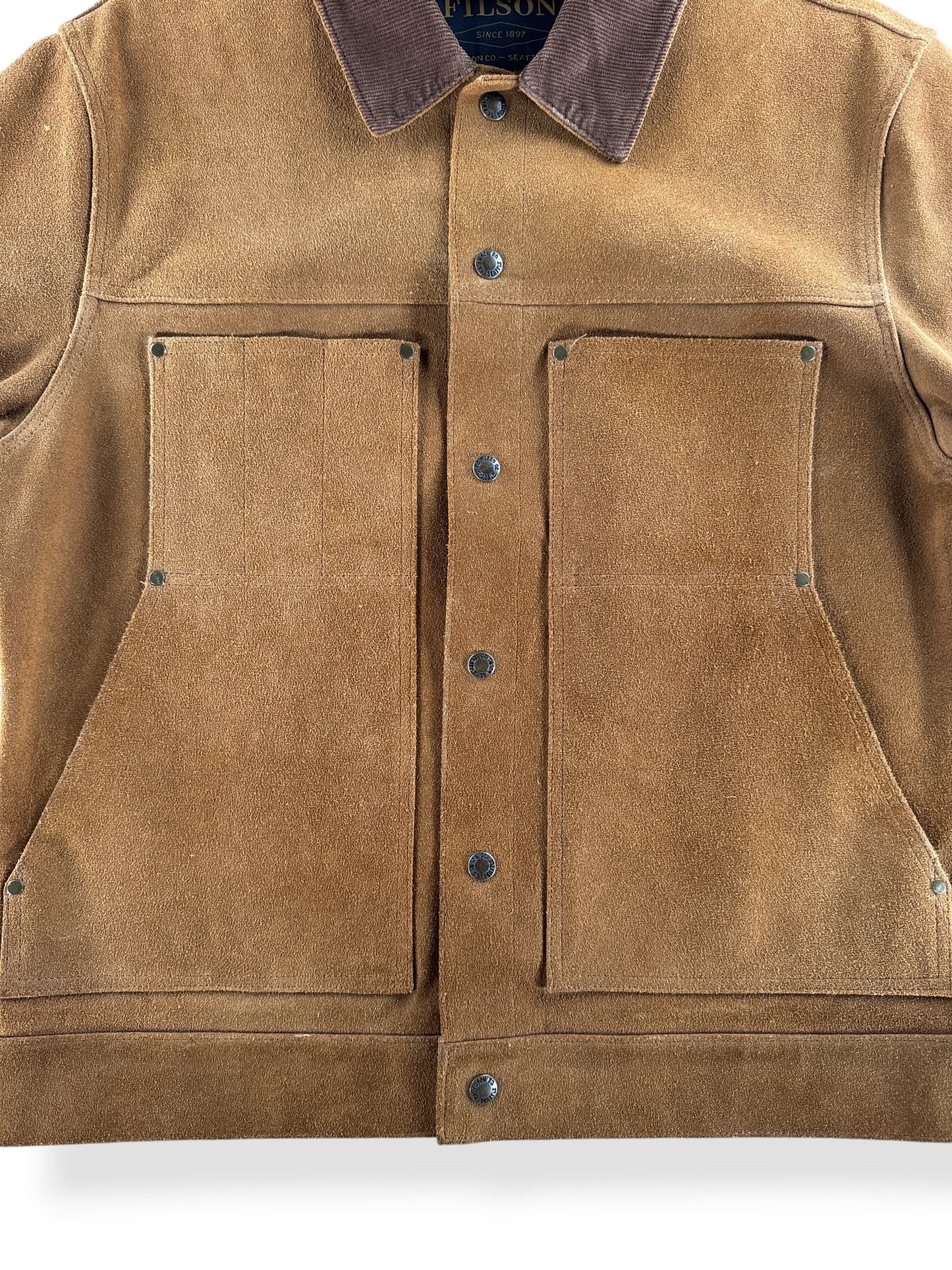 Front Pockets on Filson Dark Tan Roughout Leather Short Cruiser SZ M