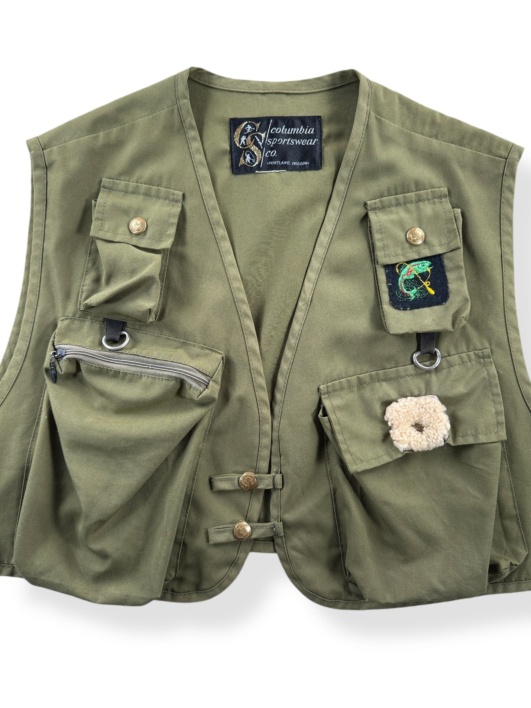 Front Close Up of Vintage Columbia Sportswear Fishing Vest SZ L