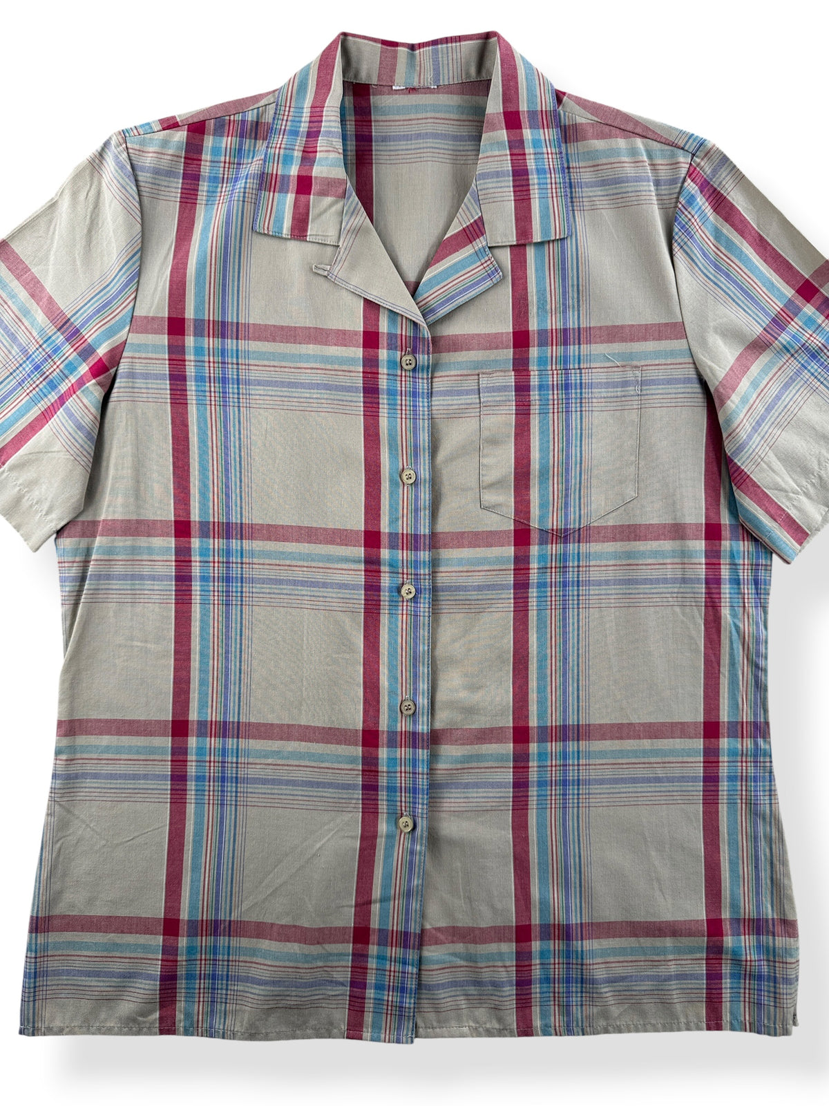 Close-up of Vintage Plaid Loop Collar Short Sleeve Shirt SZ M