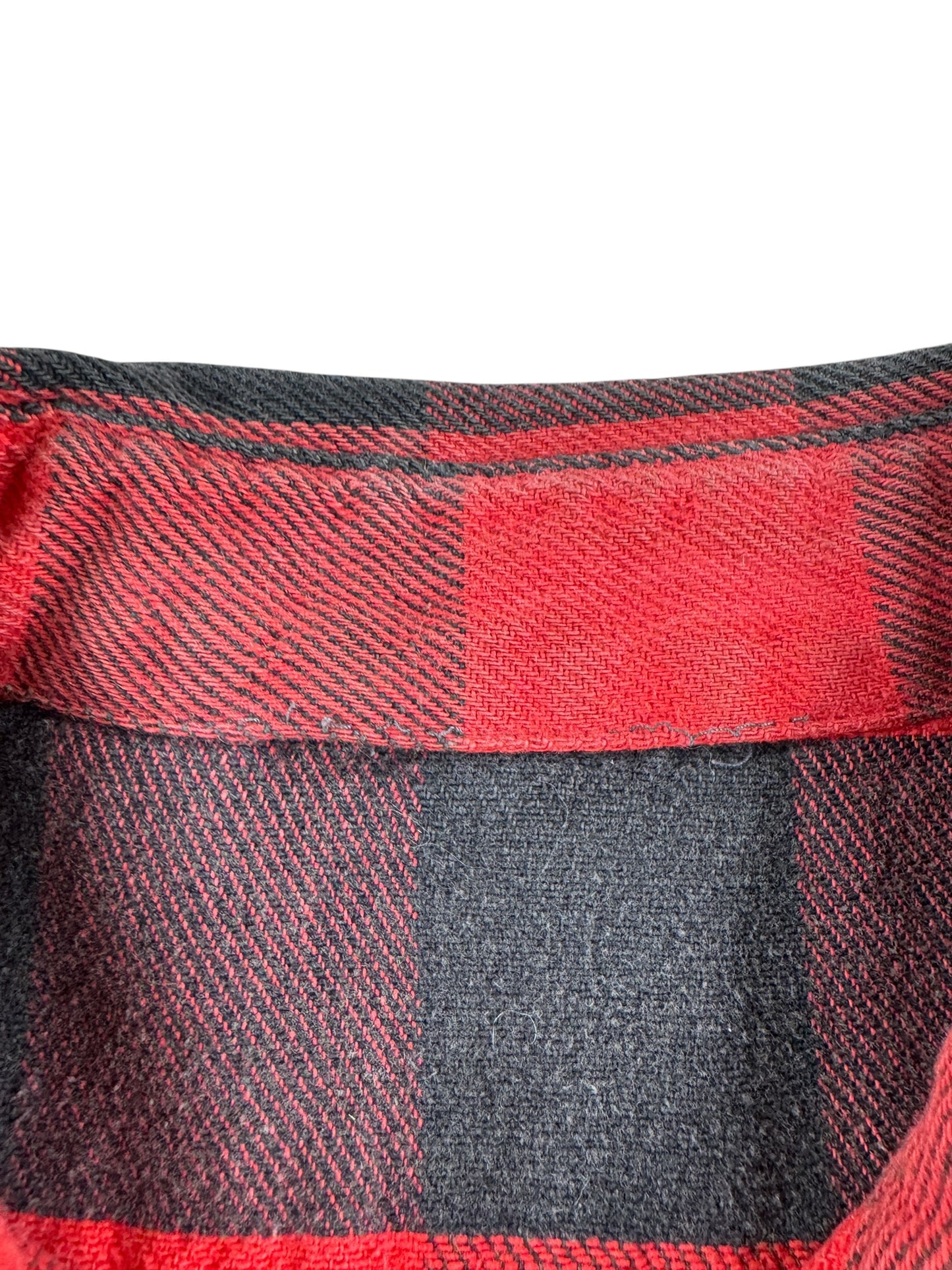 Missing Tag on Vintage Red and Black Cotton Flannel SZ XL
