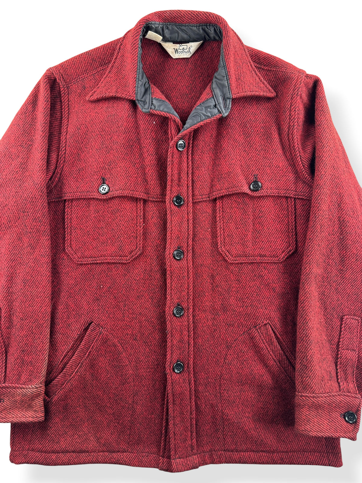 Close-up of Vintage Red Woolrich Mackinaw Jacket SZ M