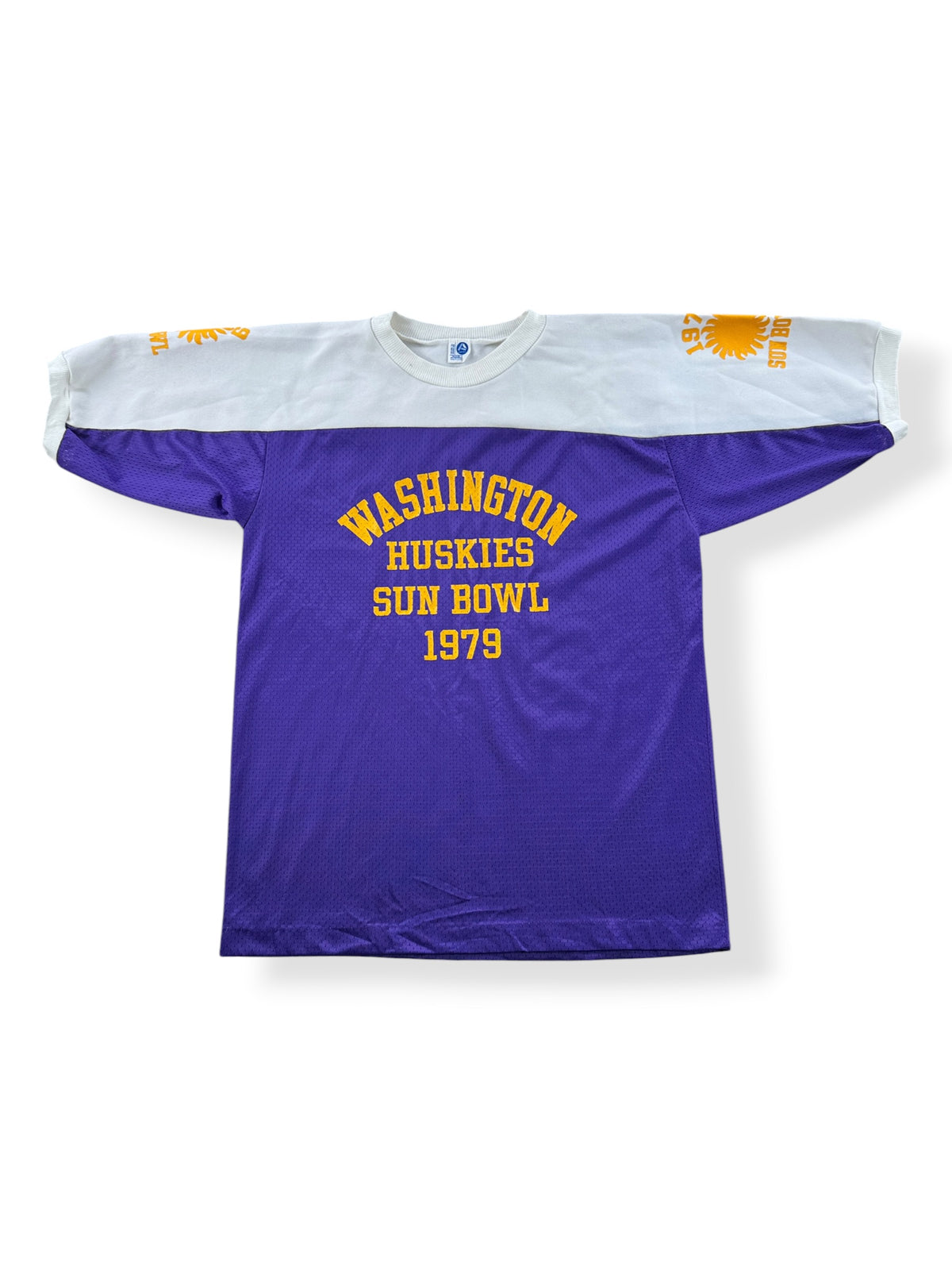 Front of Vintage '79 UW Sun Bowl Jersey SZ M