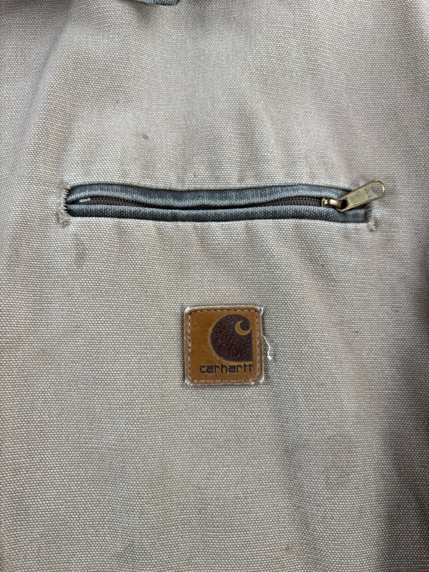 Carhartt Label on Vintage Carhartt J97 Detroit Jacket SZ L