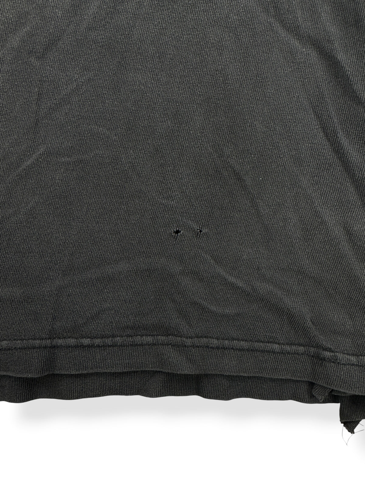 Small hole near hem of Vintage Ramones Fader Tee SZ M