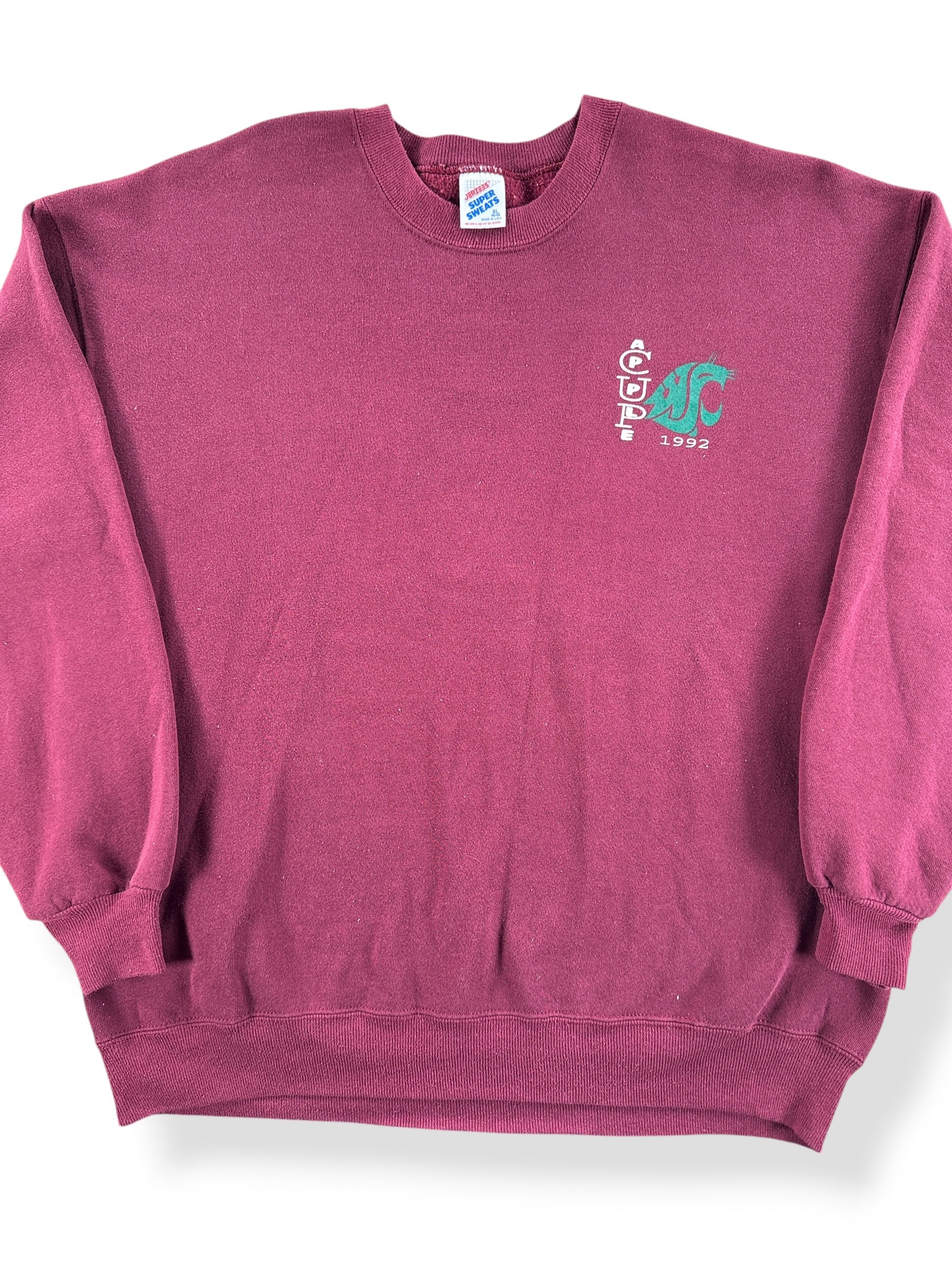 Front Close Up of Vintage 1992 Cougars Apple Cup Crewneck SZ XL (Fits L)