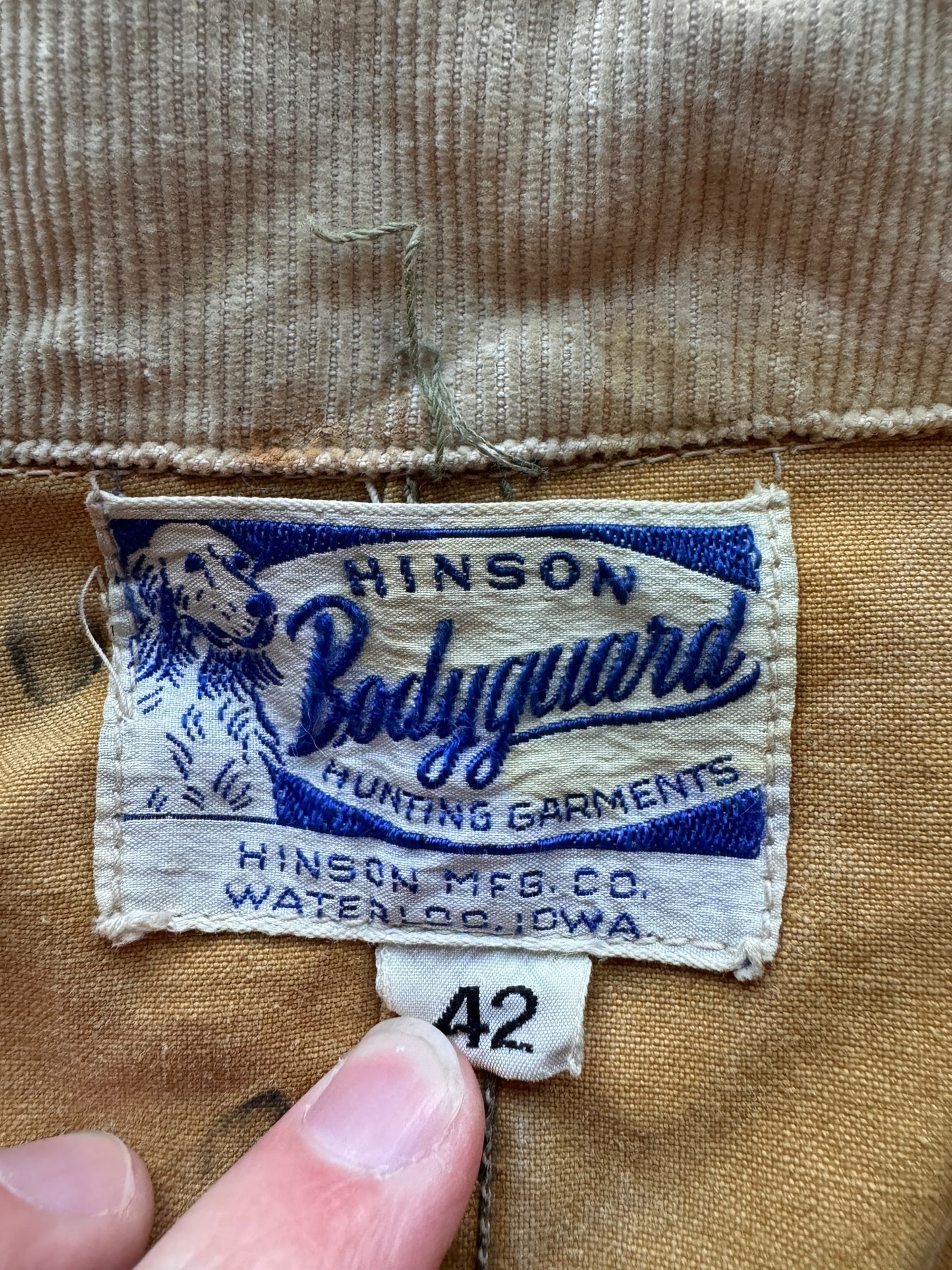 Label on Vintage Hinson's Bodyguard Hunting Jacket SZ 42