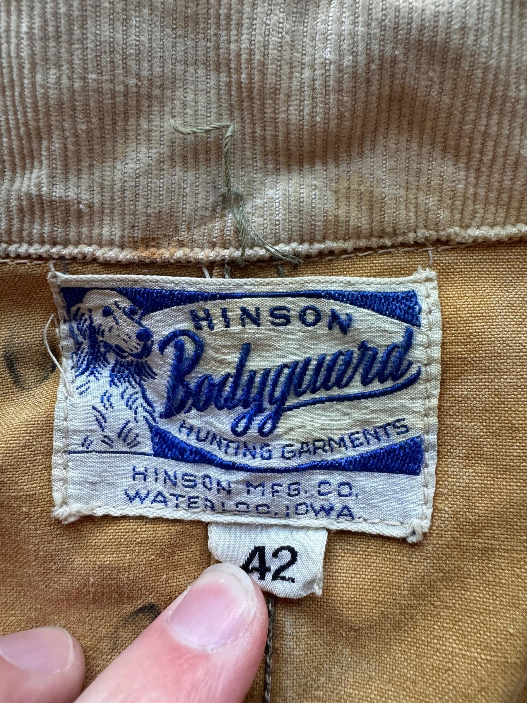 Label on Vintage Hinson's Bodyguard Hunting Jacket SZ 42