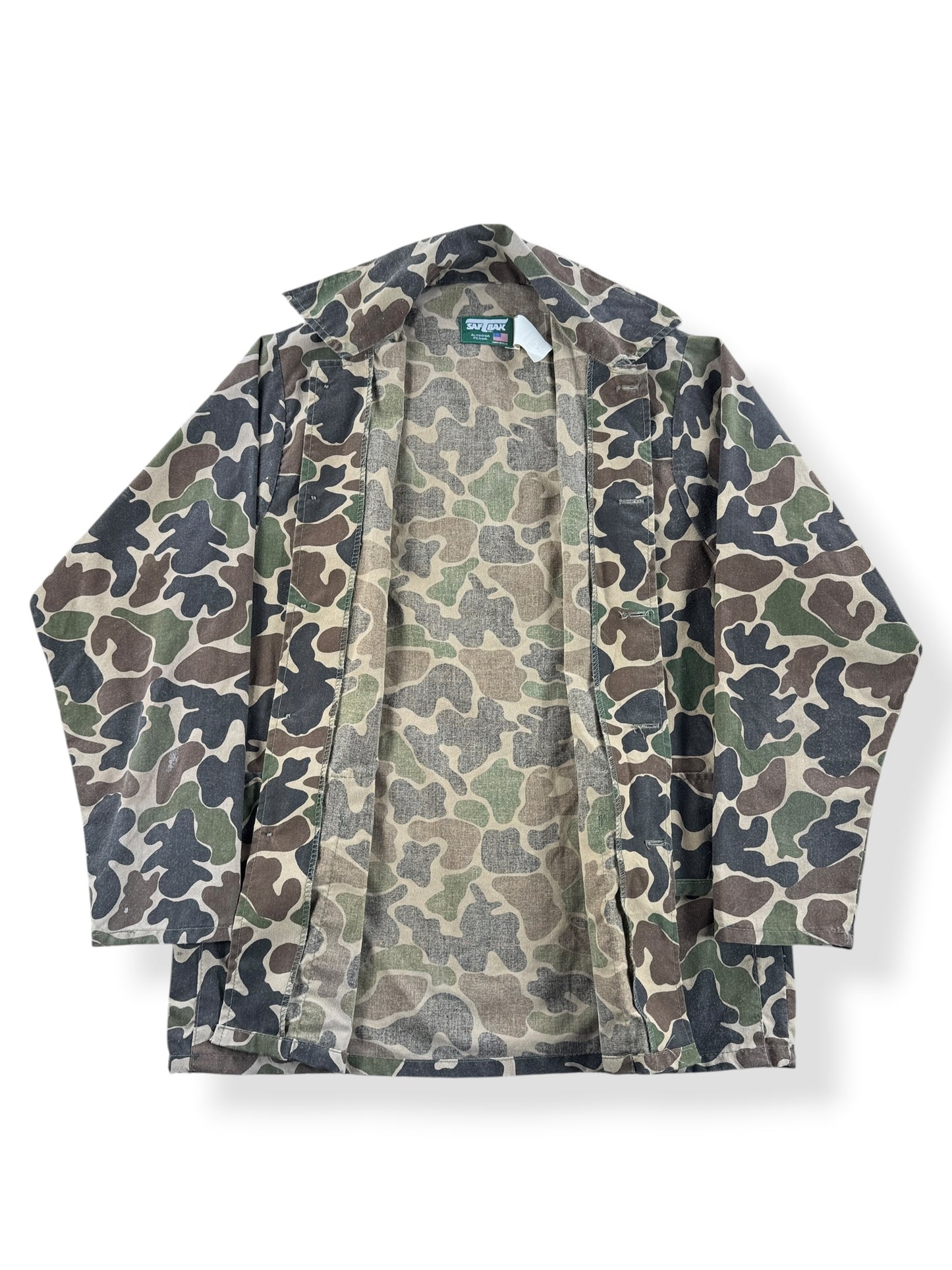 Inside of Vintage 80s Saftbak Camo Shirt SZ M
