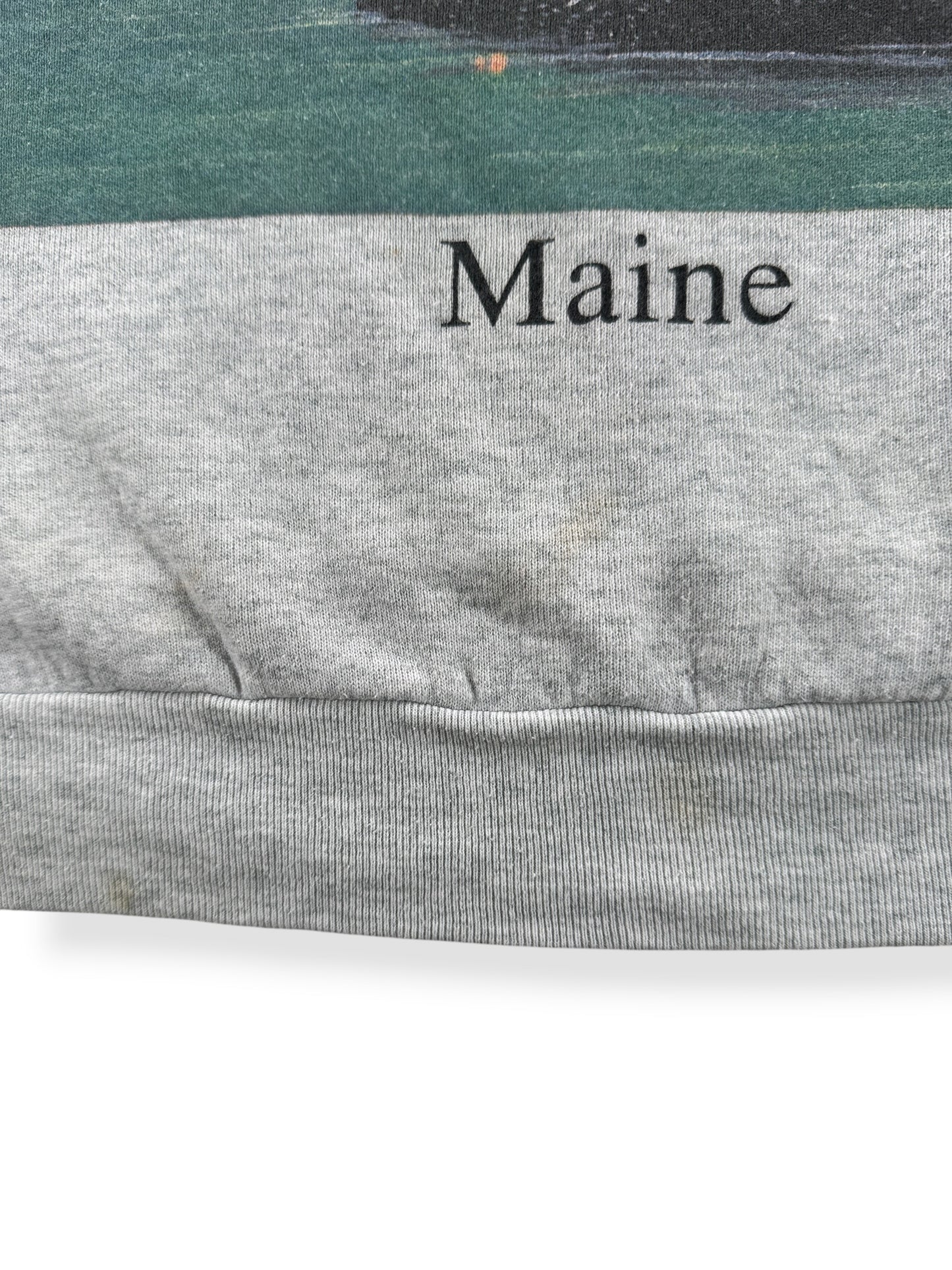 Staining on Vintage Maine Loon Crewneck SZ M