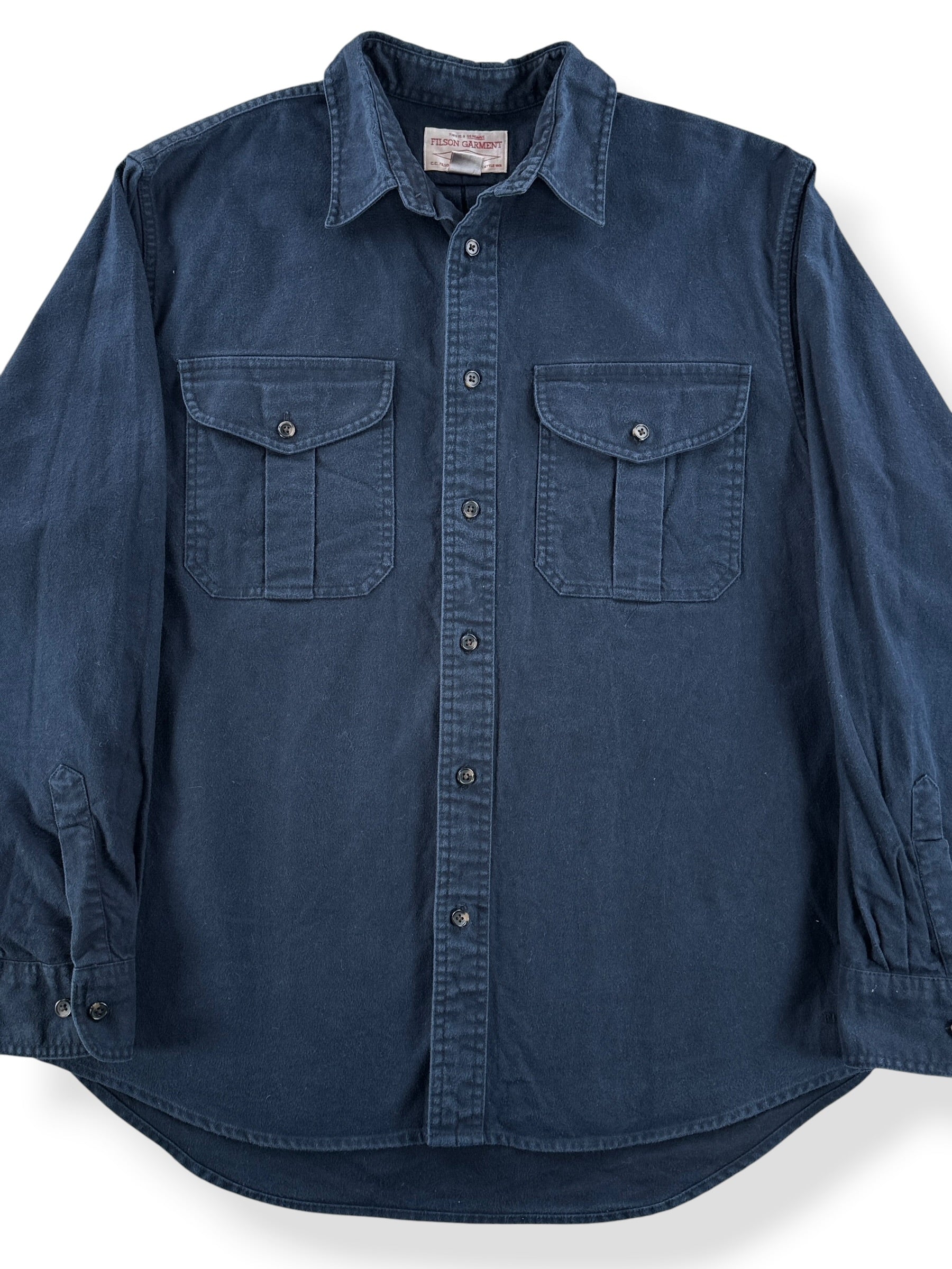 Front Close Up of Filson Alaska Guide Shirt SZ L