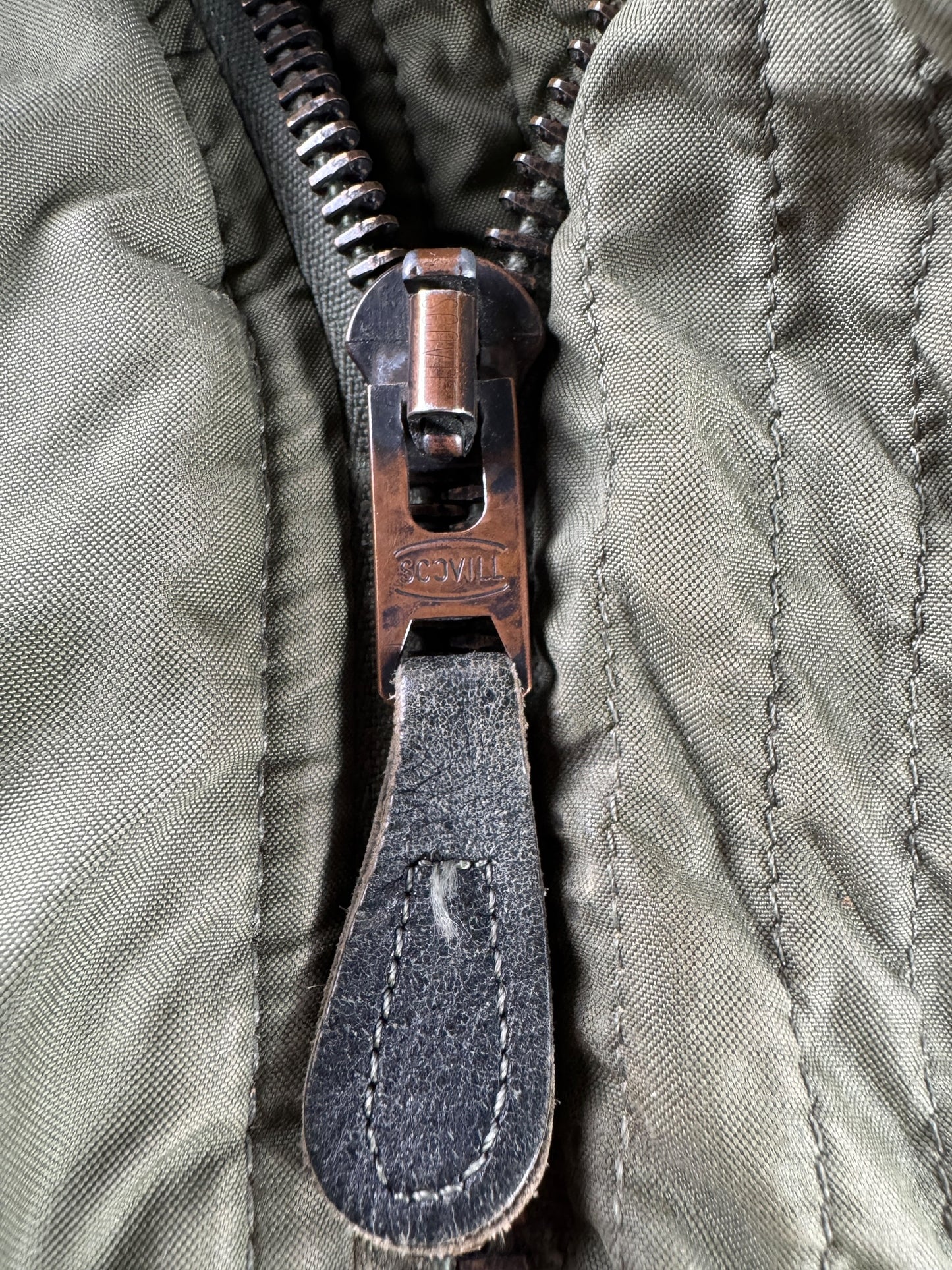 Zipper on Vintage Repaired N-3B Parka SZ L