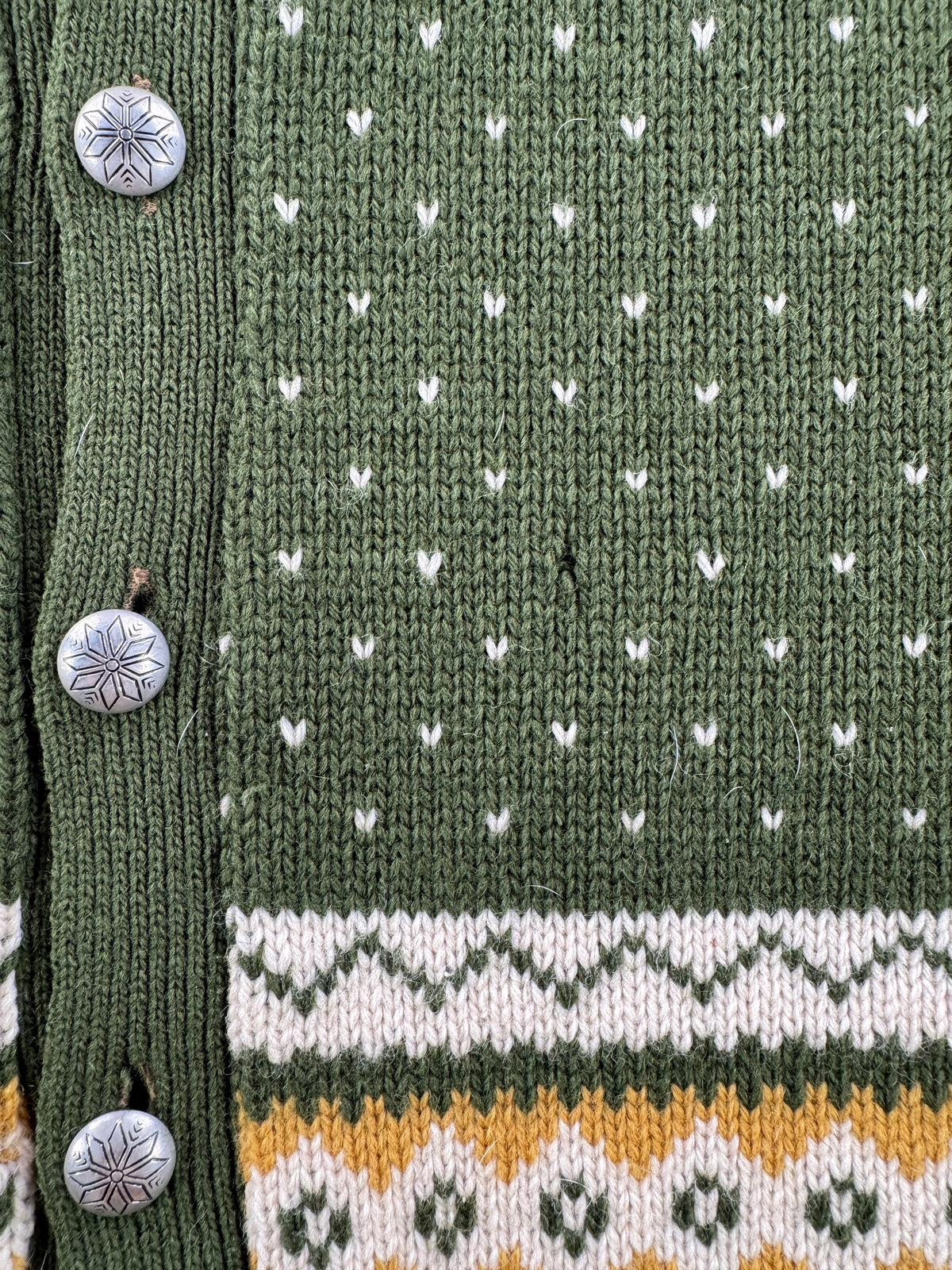 Small ole on front of Vintage Green & Mustard Norwegian Wool Cardigan SZ M