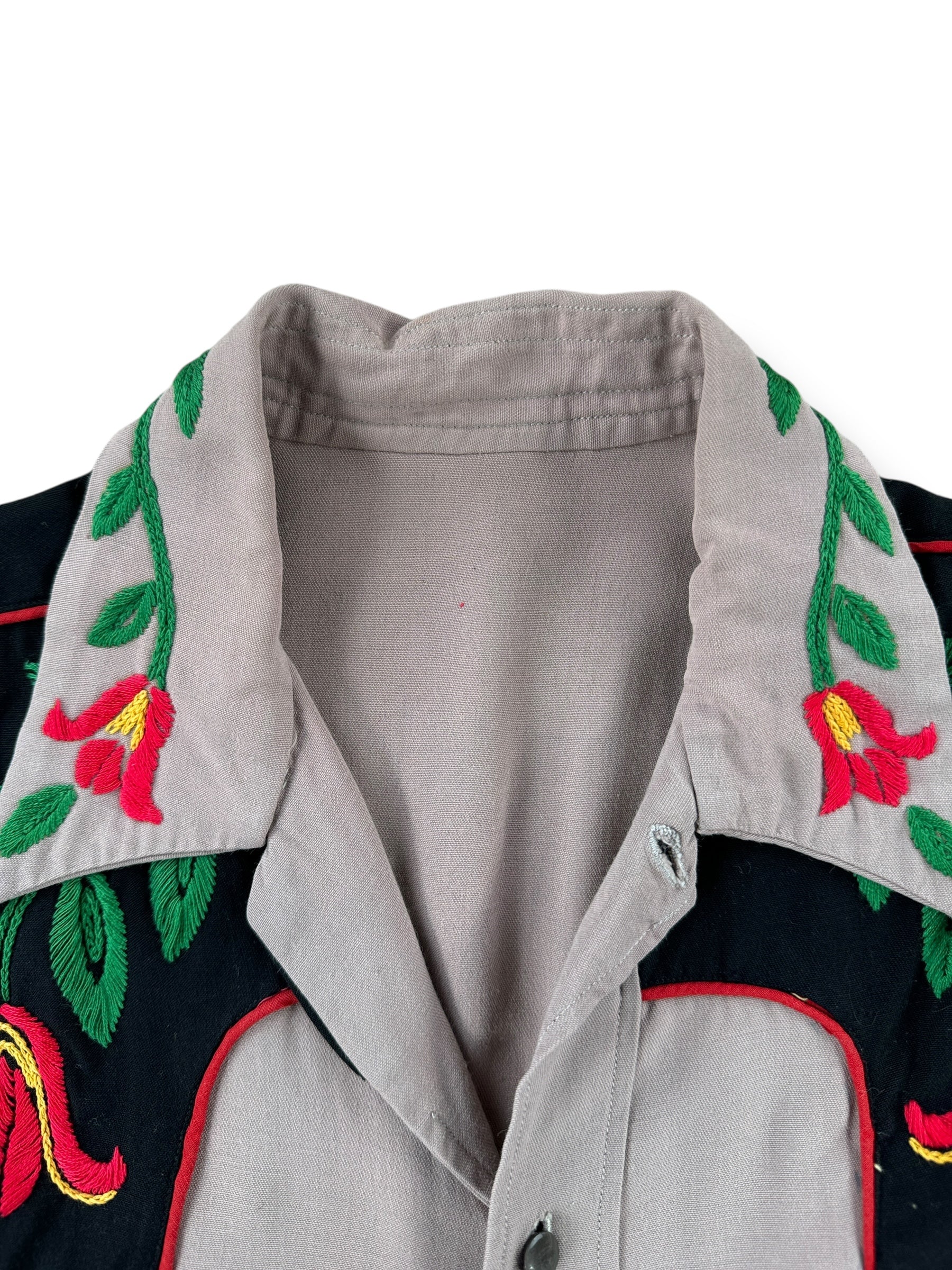 Collar on Vintage Gabardine Western Shirt SZ M