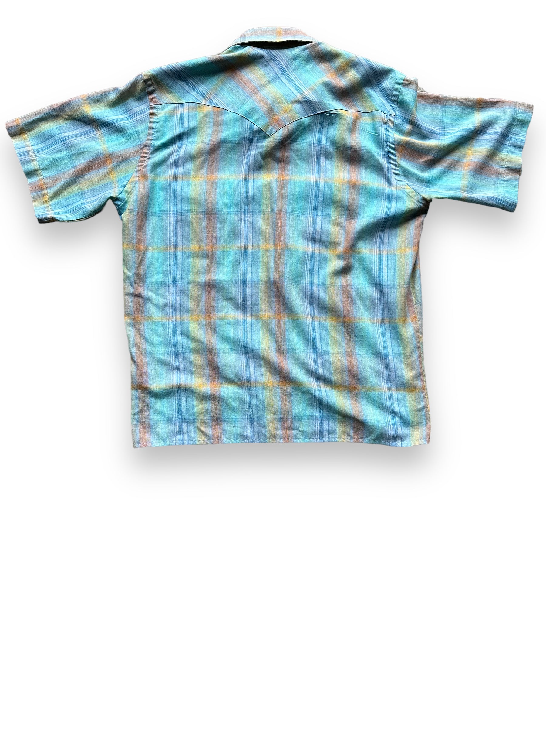 Rear View of Vintage Wrangler Short Sleeve Western Shirt SZ L | Vintage Pearl Snap Shirt Seattle | Barn Owl Vintage Seattle
