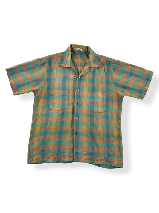 Front of Vintage Orange Green Short Sleeve Loop Collar Shirt SZ M