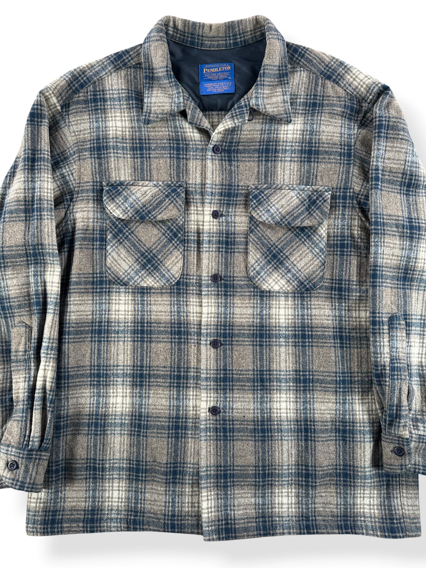 Front Close Up of Pendleton Board Shirt SZ L