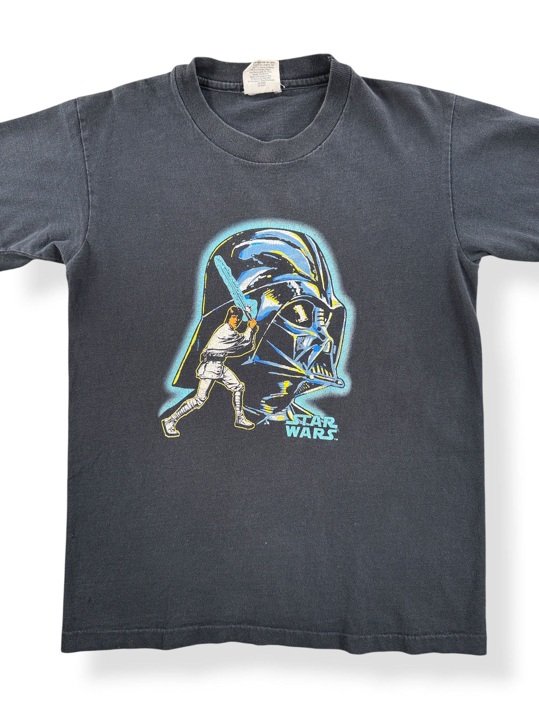 Front Close Up of Vintage 80s Glow In The Dark Star Wars Tee SZ S
