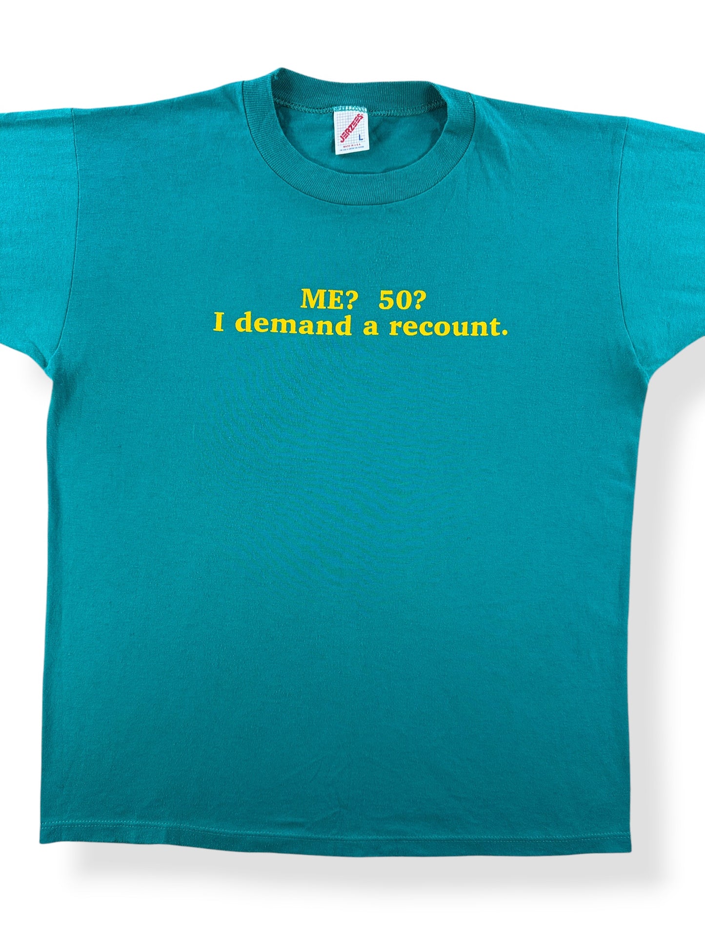 Front Close Up of Vintage Me? 50? Tee SZ L