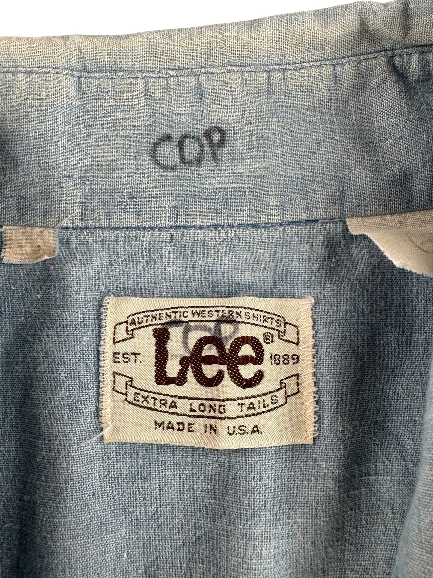 Labels on Vintage Lee Chambray Pearlsnap SZ XL