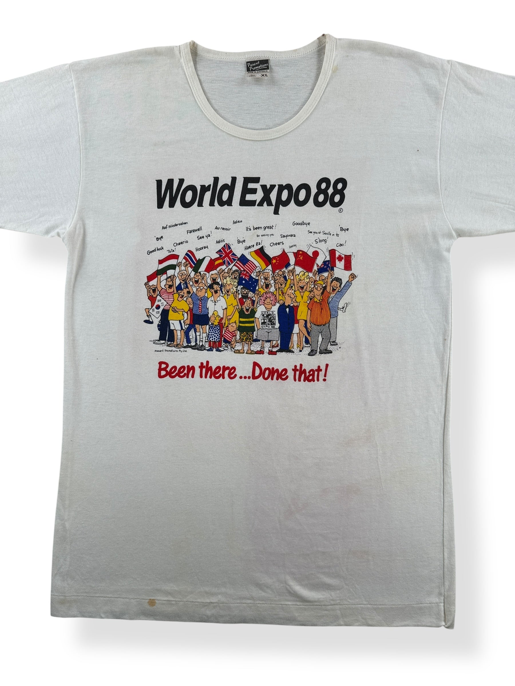 Front Close Up of Vintage World Expo '88 Tee SZ L
