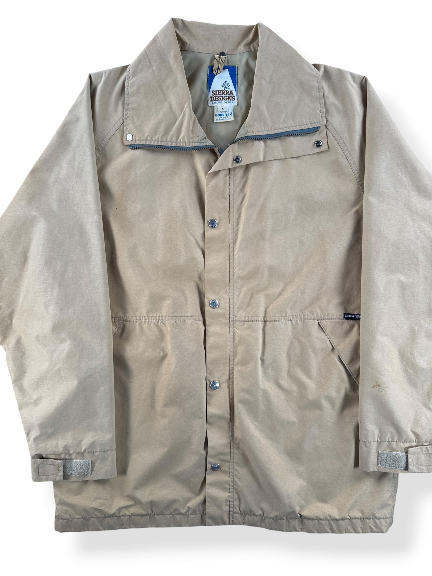 Front Close Up of Vintage Sierra Designs Gore Tex Parka SZ L