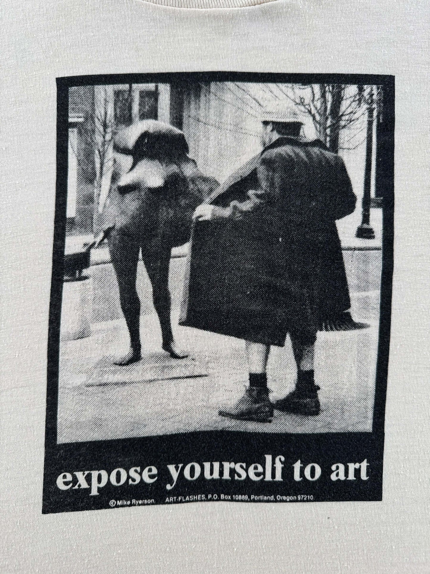 Graphic of Vintage Expose Yourself to Art SZ M (Fits S)