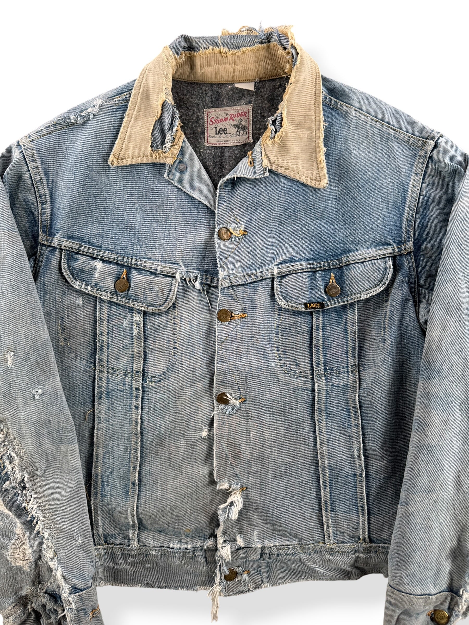 Front Close Up of Vintage Thrashed 70s Lee Storm Rider Denim Jacket SZ L