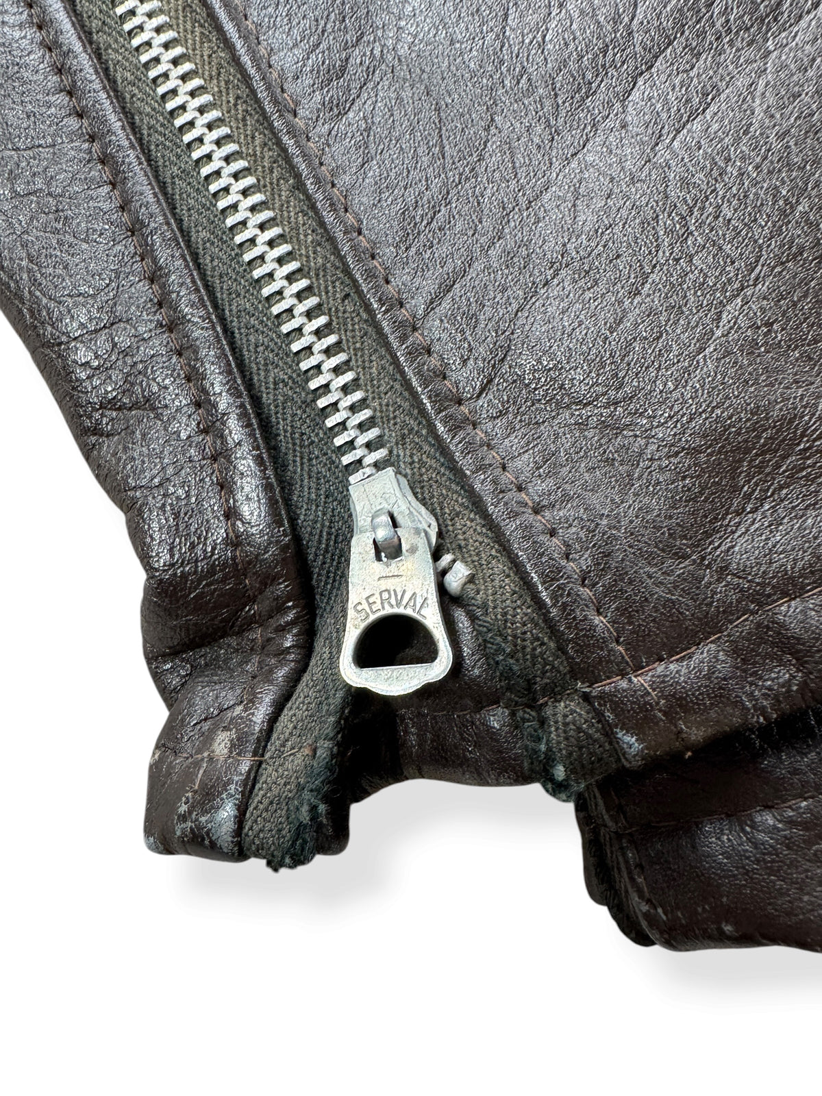 Sleeve zipper on Vintage Beau Breed Brown Cafe Racer Jacket SZ 11