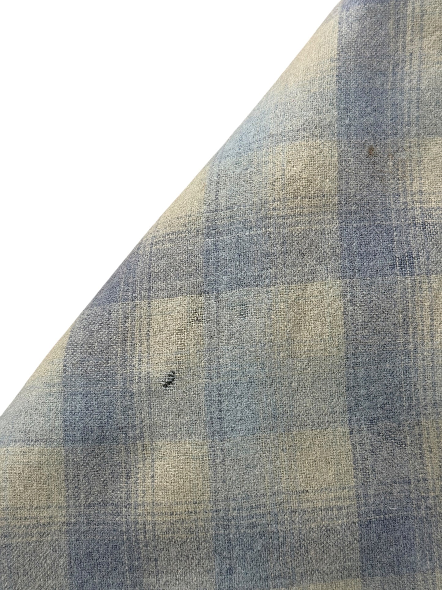 Small holes on sleeve of Vintage Highlander Woolen Mills Blue Plaid Flannel SZ L - AS IS