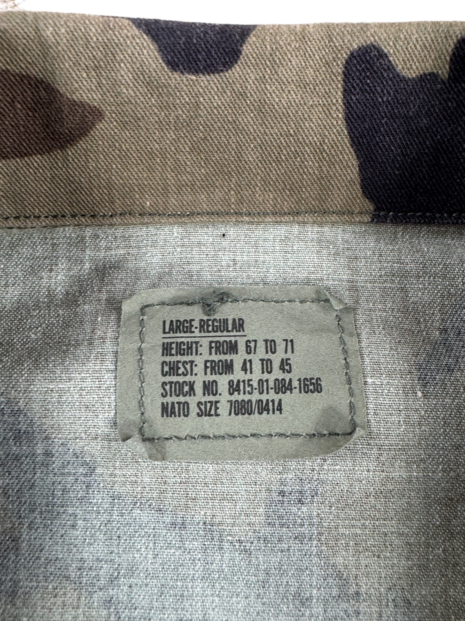 Label on Vintage Woodland Camo Military Top SZ L
