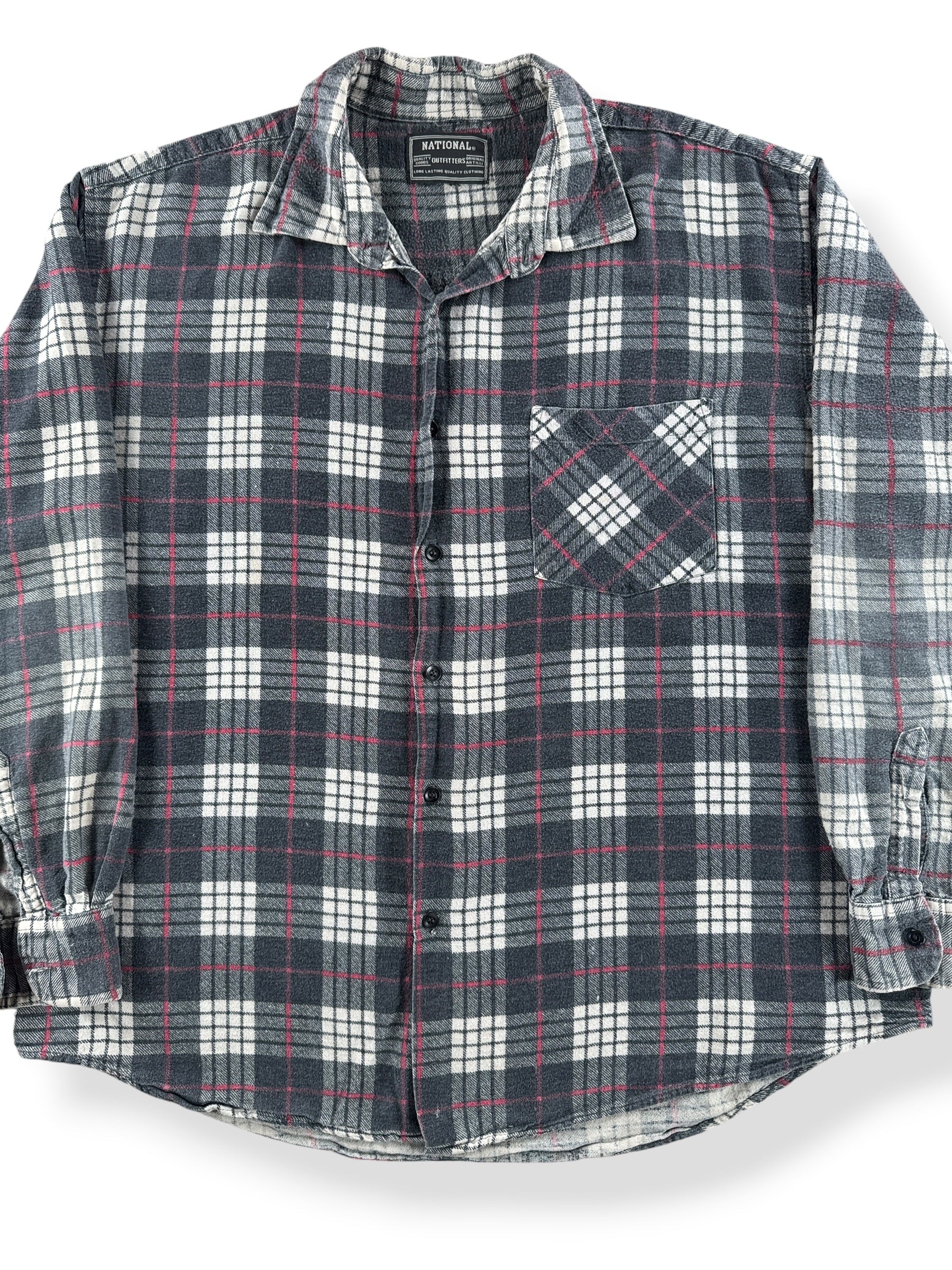 Front Close Up of Vintage 80s Printed Cotton Flannel SZ L